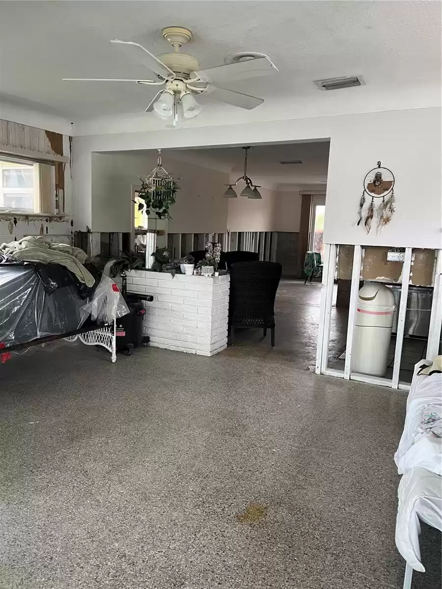 444 90TH AVENUE, ST PETE BEACH, Florida 33706, 2 Bedrooms Bedrooms, ,2 BathroomsBathrooms,Residential,For Sale,90TH,MFRTB8322774