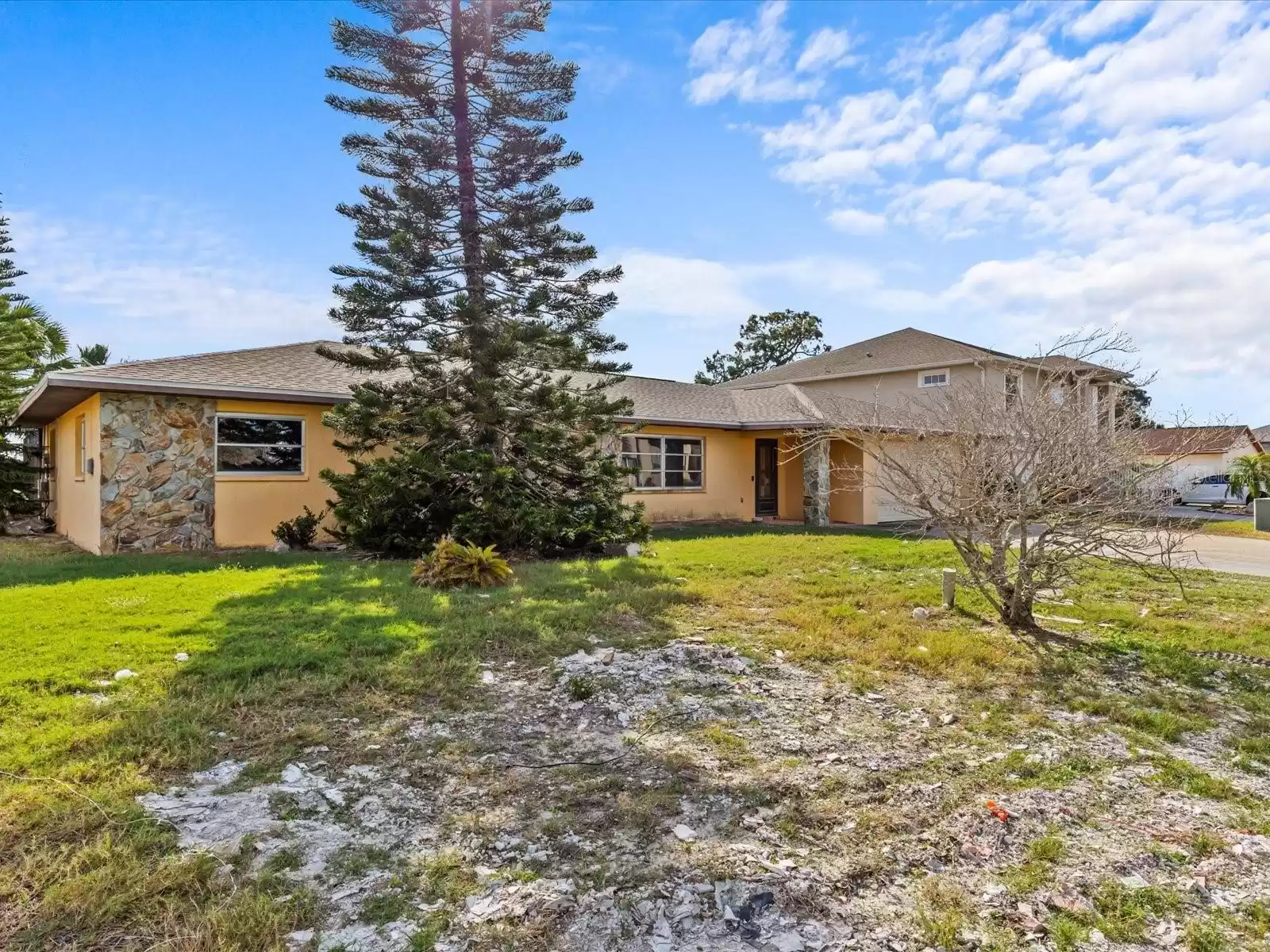 7312 SOUTHWIND DRIVE, HUDSON, Florida 34667, 4 Bedrooms Bedrooms, ,3 BathroomsBathrooms,Residential,For Sale,SOUTHWIND,MFRW7870115