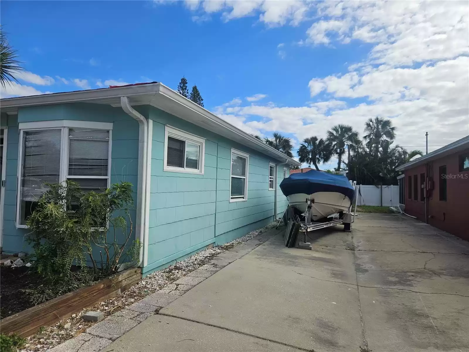 610 78TH AVENUE, ST PETE BEACH, Florida 33706, 3 Bedrooms Bedrooms, ,2 BathroomsBathrooms,Residential,For Sale,78TH,MFRTB8322961