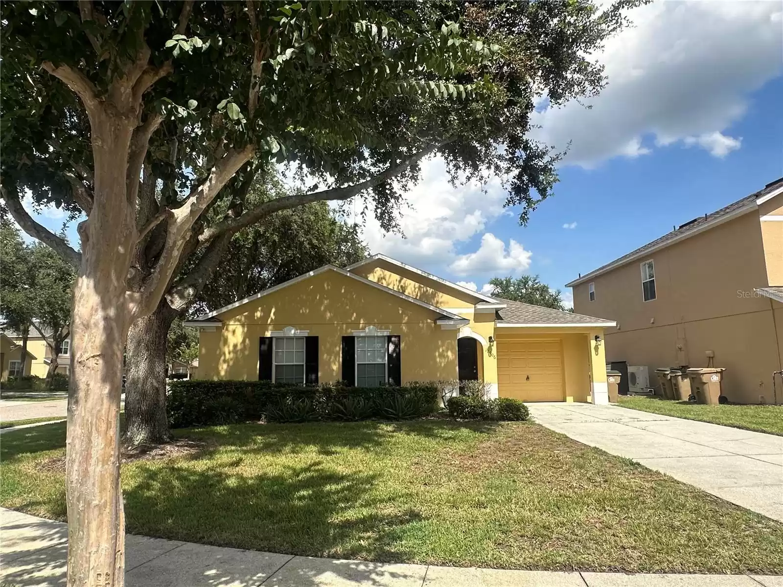 17906 WOODCREST WAY, CLERMONT, Florida 34714, 4 Bedrooms Bedrooms, ,3 BathroomsBathrooms,Residential,For Sale,WOODCREST,MFRS5115999