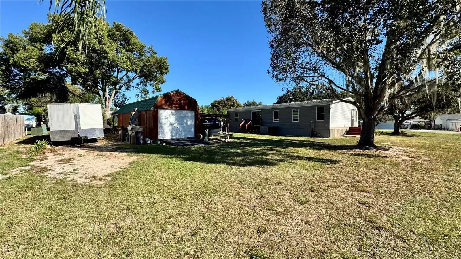 34049 HODGES ROAD, LEESBURG, Florida 34788, 3 Bedrooms Bedrooms, ,2 BathroomsBathrooms,Residential,For Sale,HODGES,MFRG5089524