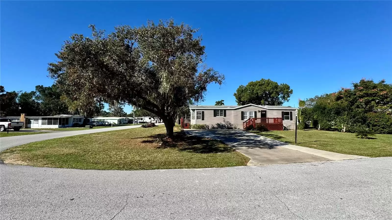 34049 HODGES ROAD, LEESBURG, Florida 34788, 3 Bedrooms Bedrooms, ,2 BathroomsBathrooms,Residential,For Sale,HODGES,MFRG5089524