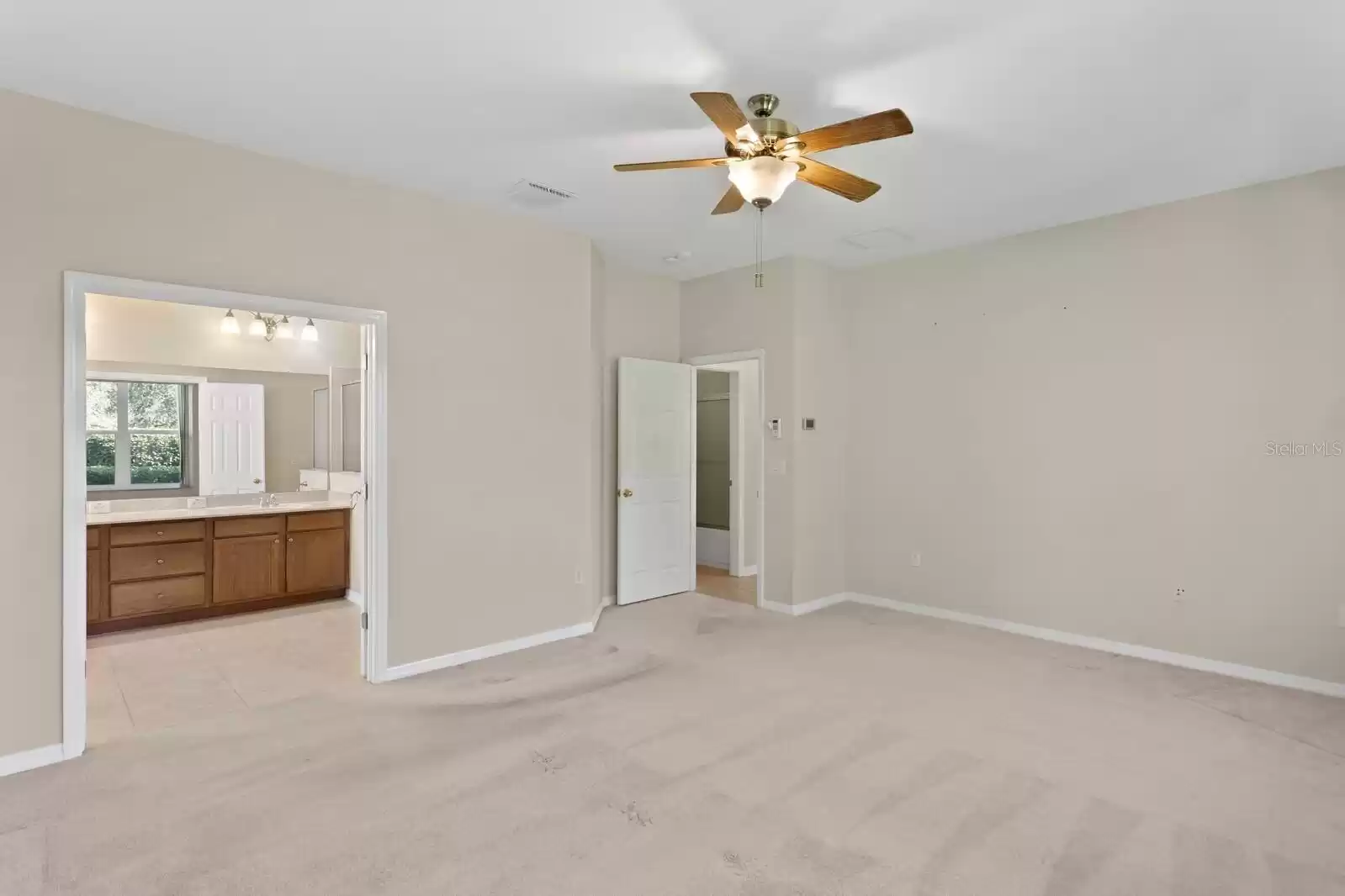 16183 COLCHESTER PALMS DRIVE, TAMPA, Florida 33647, 4 Bedrooms Bedrooms, ,3 BathroomsBathrooms,Residential,For Sale,COLCHESTER PALMS,MFRTB8318957