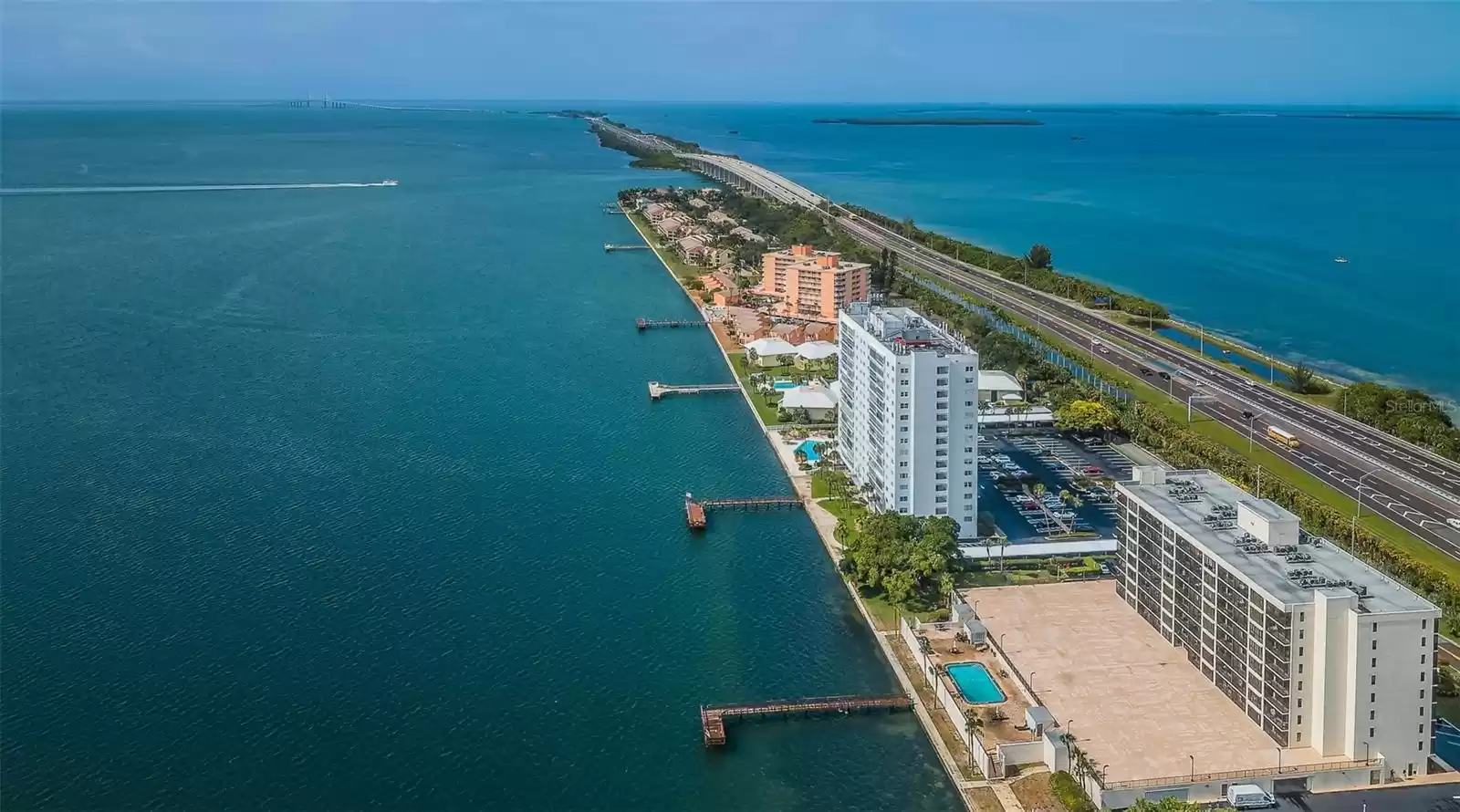 7100 SUNSHINE SKYWAY LANE, ST PETERSBURG, Florida 33711, 2 Bedrooms Bedrooms, ,2 BathroomsBathrooms,Residential,For Sale,SUNSHINE SKYWAY,MFRTB8318874