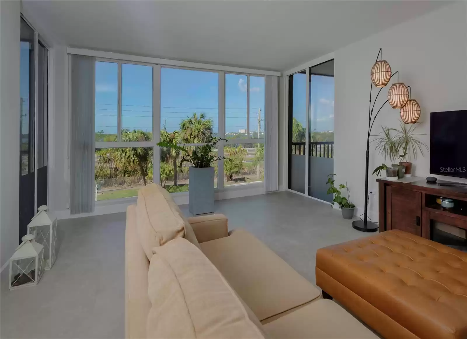 7100 SUNSHINE SKYWAY LANE, ST PETERSBURG, Florida 33711, 2 Bedrooms Bedrooms, ,2 BathroomsBathrooms,Residential,For Sale,SUNSHINE SKYWAY,MFRTB8318874