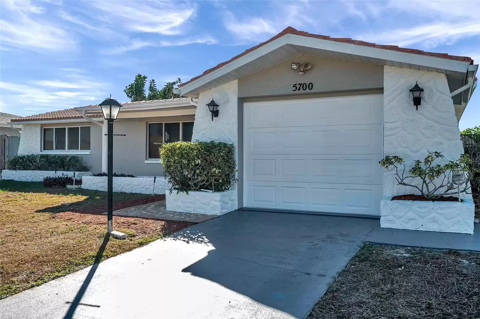 5700 MARBLE DRIVE, NEW PORT RICHEY, Florida 34652, 2 Bedrooms Bedrooms, ,2 BathroomsBathrooms,Residential,For Sale,MARBLE,MFRTB8322704