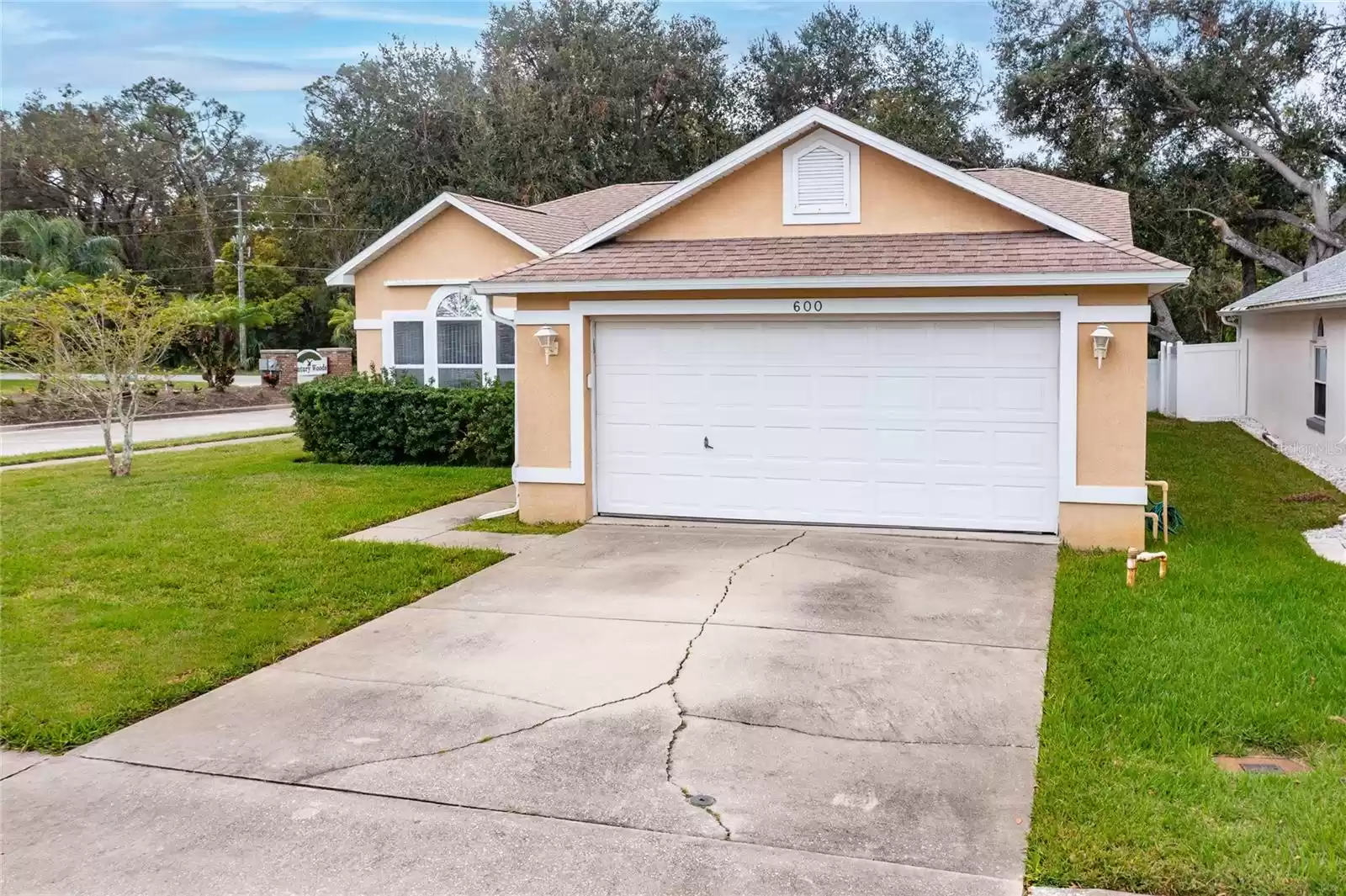 600 TURNSTONE TRACE, NEW SMYRNA BEACH, Florida 32168, 3 Bedrooms Bedrooms, ,2 BathroomsBathrooms,Residential,For Sale,TURNSTONE,MFRNS1083094