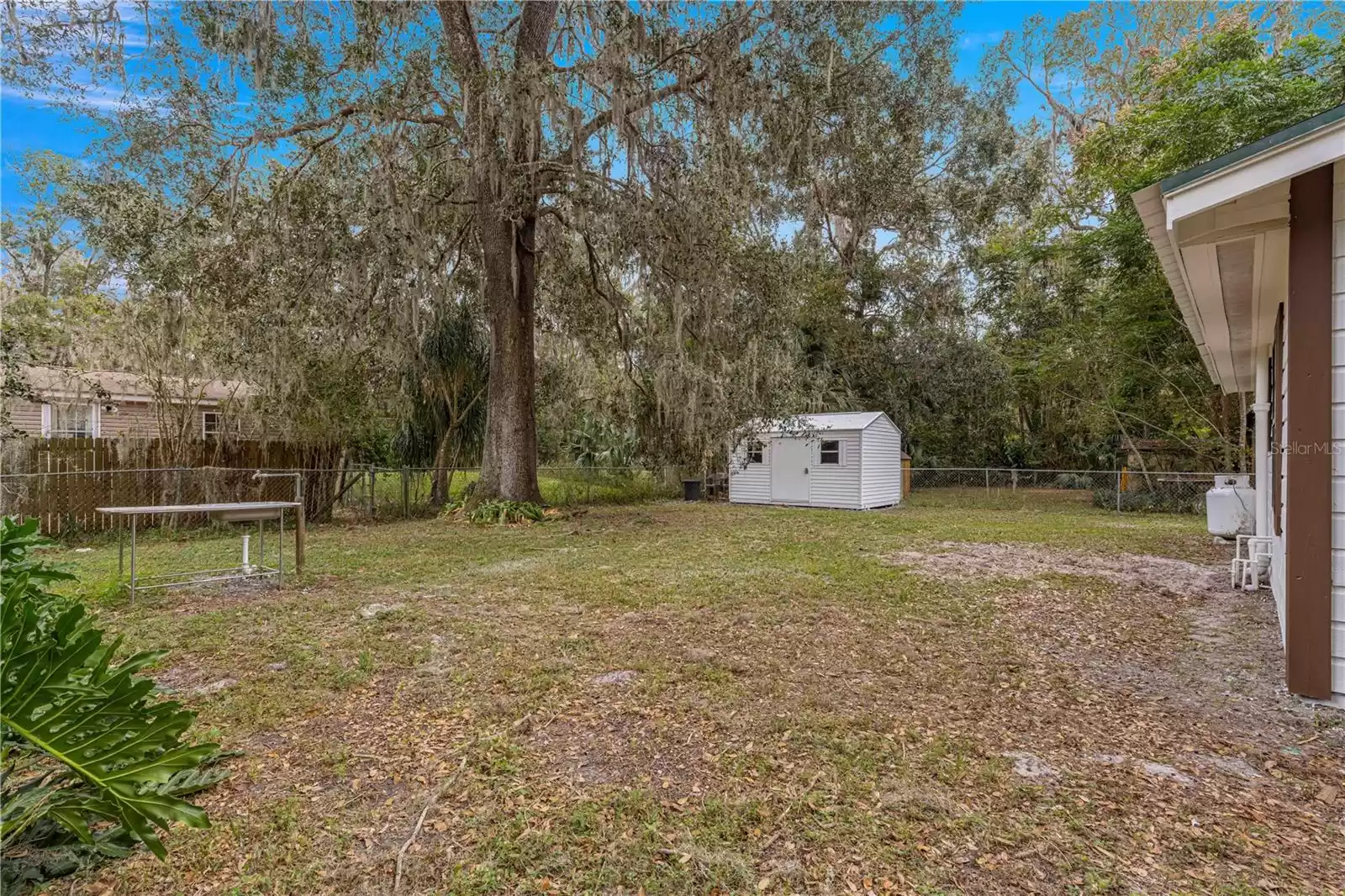 2677 CR 422, LAKE PANASOFFKEE, Florida 33538, 2 Bedrooms Bedrooms, ,1 BathroomBathrooms,Residential,For Sale,CR 422,MFRO6257360