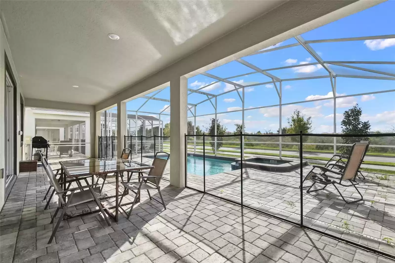 8842 CABOT CLIFFS DRIVE, DAVENPORT, Florida 33896, 8 Bedrooms Bedrooms, ,5 BathroomsBathrooms,Residential,For Sale,CABOT CLIFFS,MFRO6259291