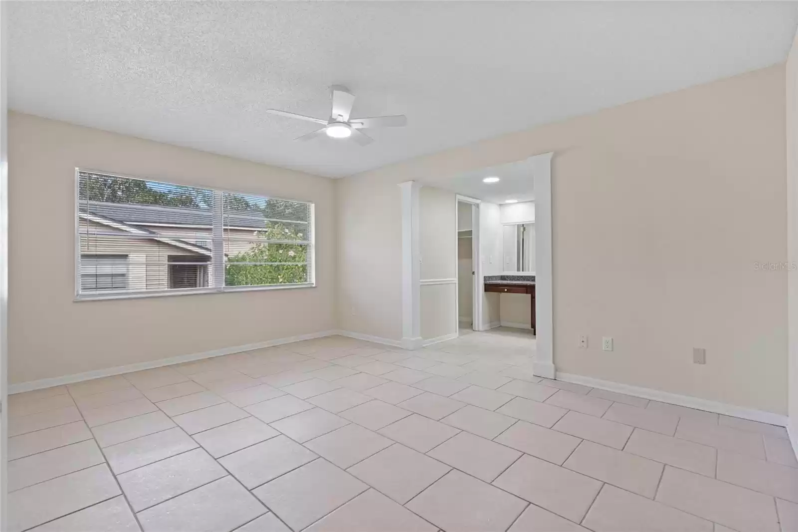 630 PLUMWOOD DRIVE, ALTAMONTE SPRINGS, Florida 32714, 4 Bedrooms Bedrooms, ,2 BathroomsBathrooms,Residential,For Sale,PLUMWOOD,MFRG5089646