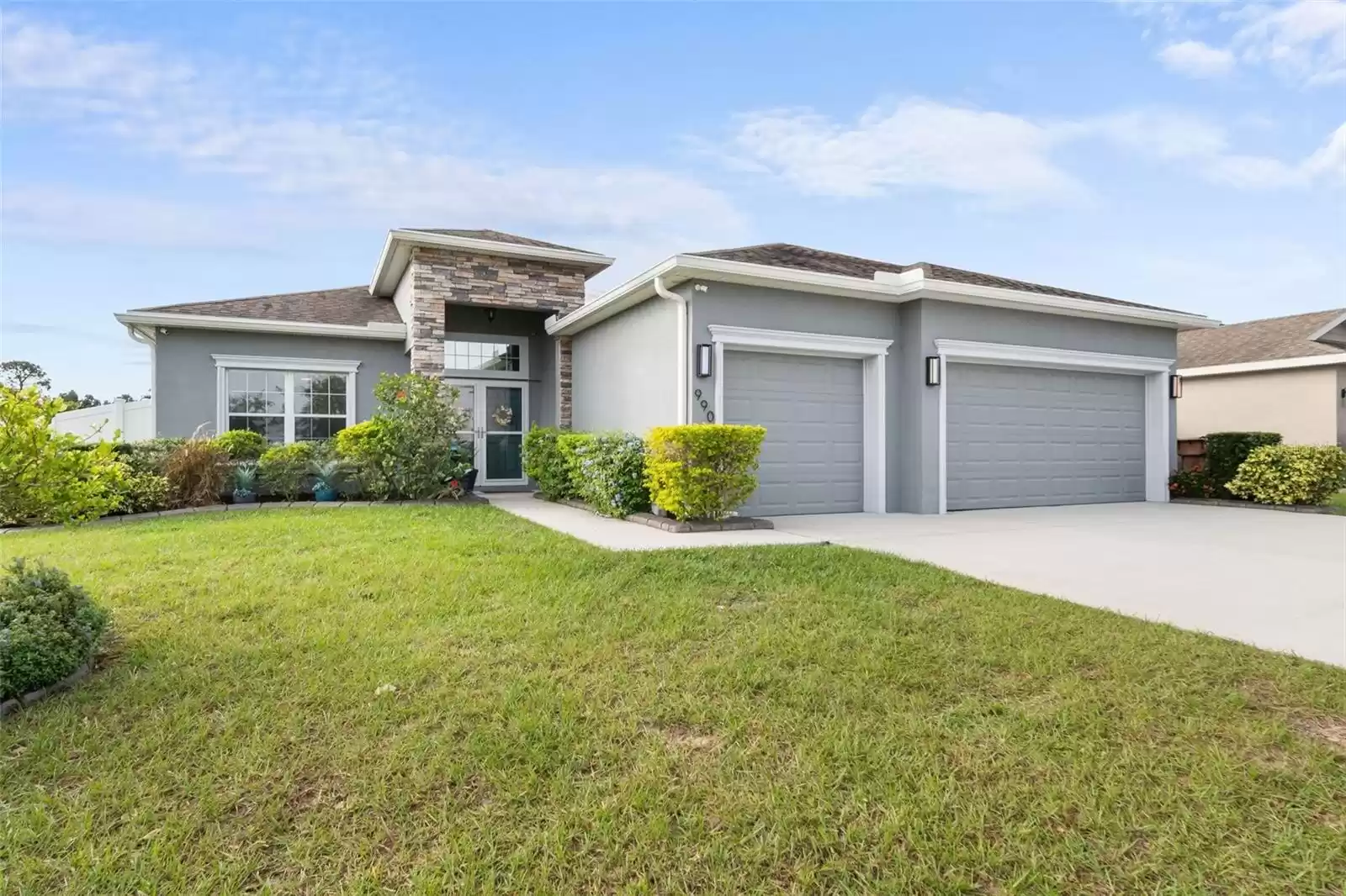 990 KINGFISHER DRIVE, HAINES CITY, Florida 33844, 4 Bedrooms Bedrooms, ,3 BathroomsBathrooms,Residential,For Sale,KINGFISHER,MFRO6258690