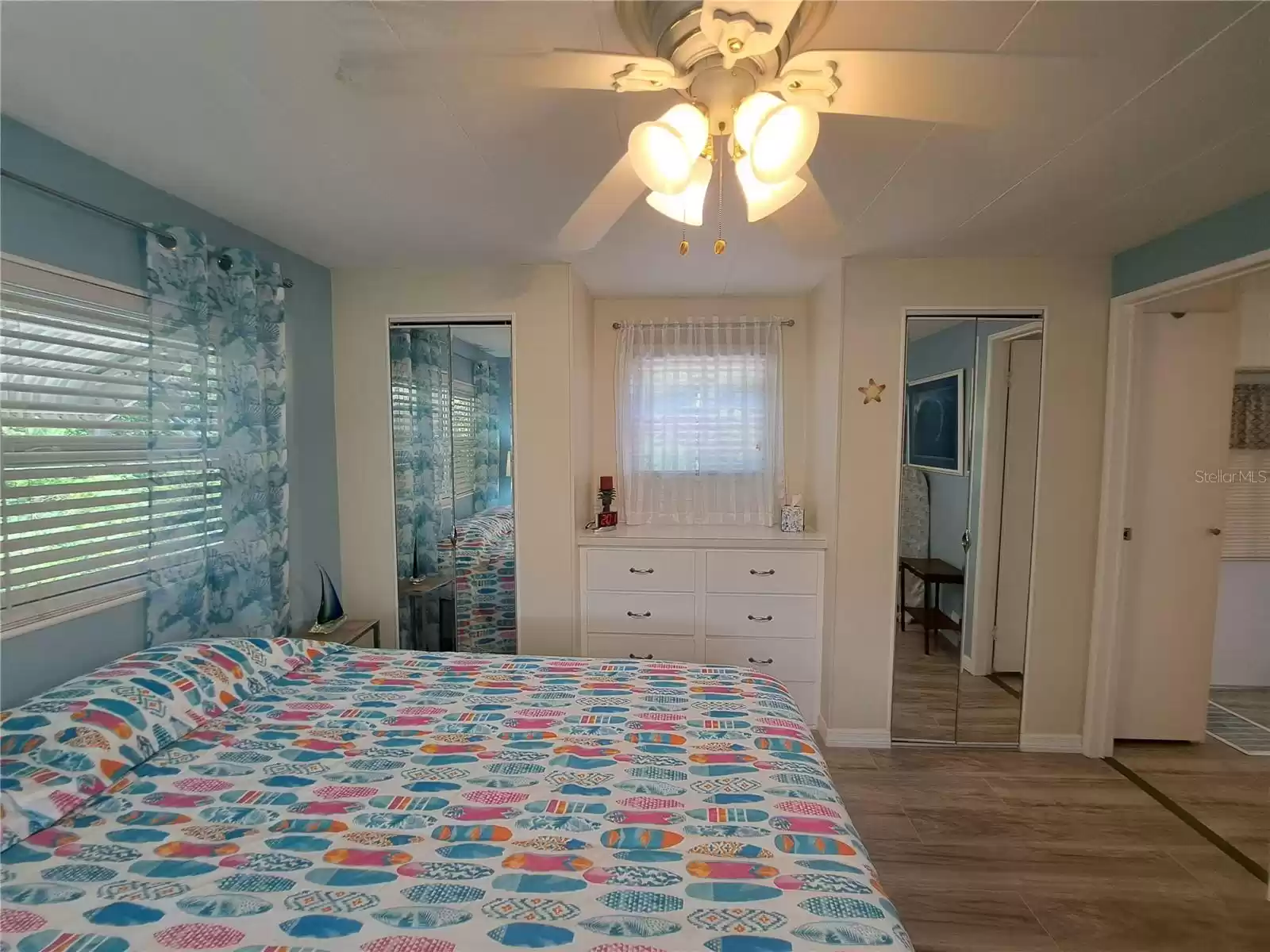 16940 US HWY 19 N, CLEARWATER, Florida 33764, 2 Bedrooms Bedrooms, ,2 BathroomsBathrooms,Residential,For Sale,US HWY 19 N,MFRU8251687