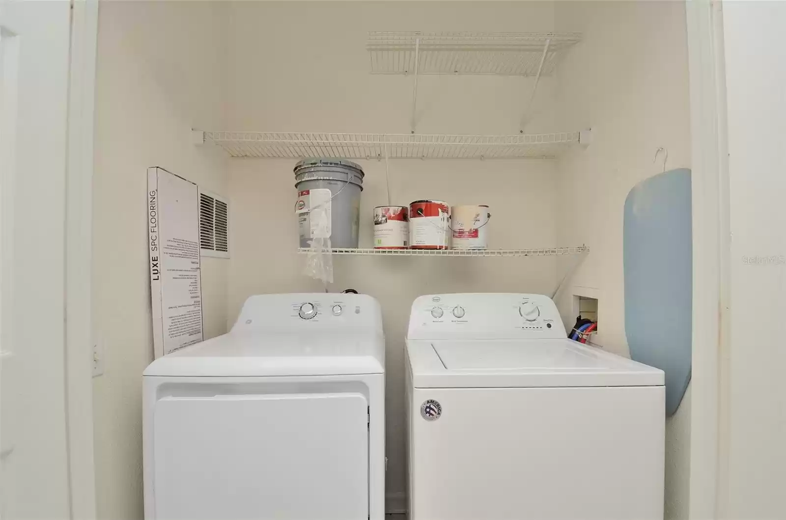 Washer/Dryer Closet