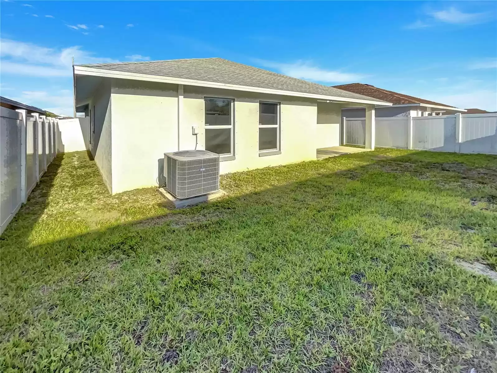 1419 9TH STREET, RUSKIN, Florida 33570, 4 Bedrooms Bedrooms, ,2 BathroomsBathrooms,Residential,For Sale,9TH,MFRT3522254