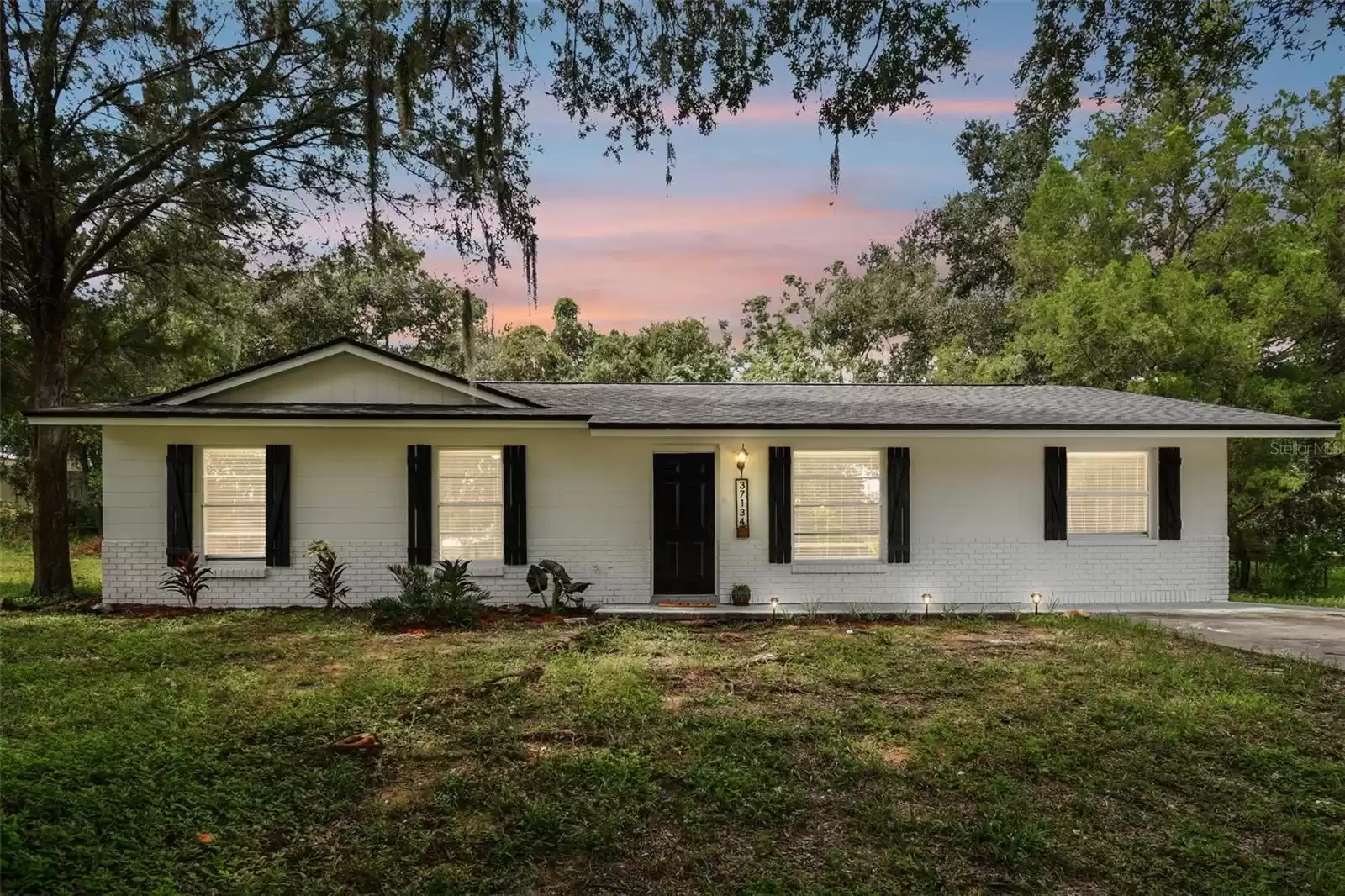 37134 GOLDENROD COURT, DADE CITY, Florida 33523, 4 Bedrooms Bedrooms, ,2 BathroomsBathrooms,Residential,For Sale,GOLDENROD,MFRTB8304466