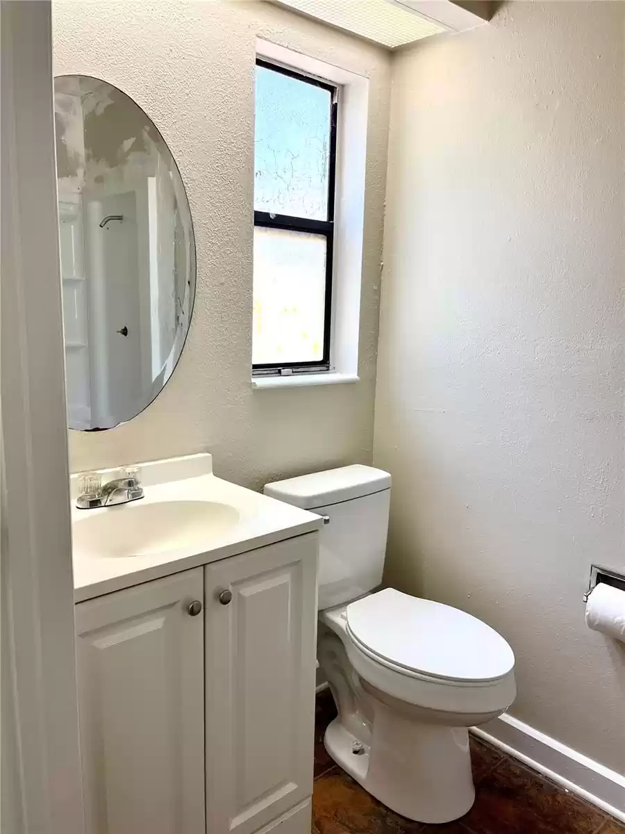 4200 46TH AVENUE, SAINT PETERSBURG, Florida 33714, 1 Bedroom Bedrooms, ,1 BathroomBathrooms,Residential Lease,For Rent,46TH,MFRTB8301118