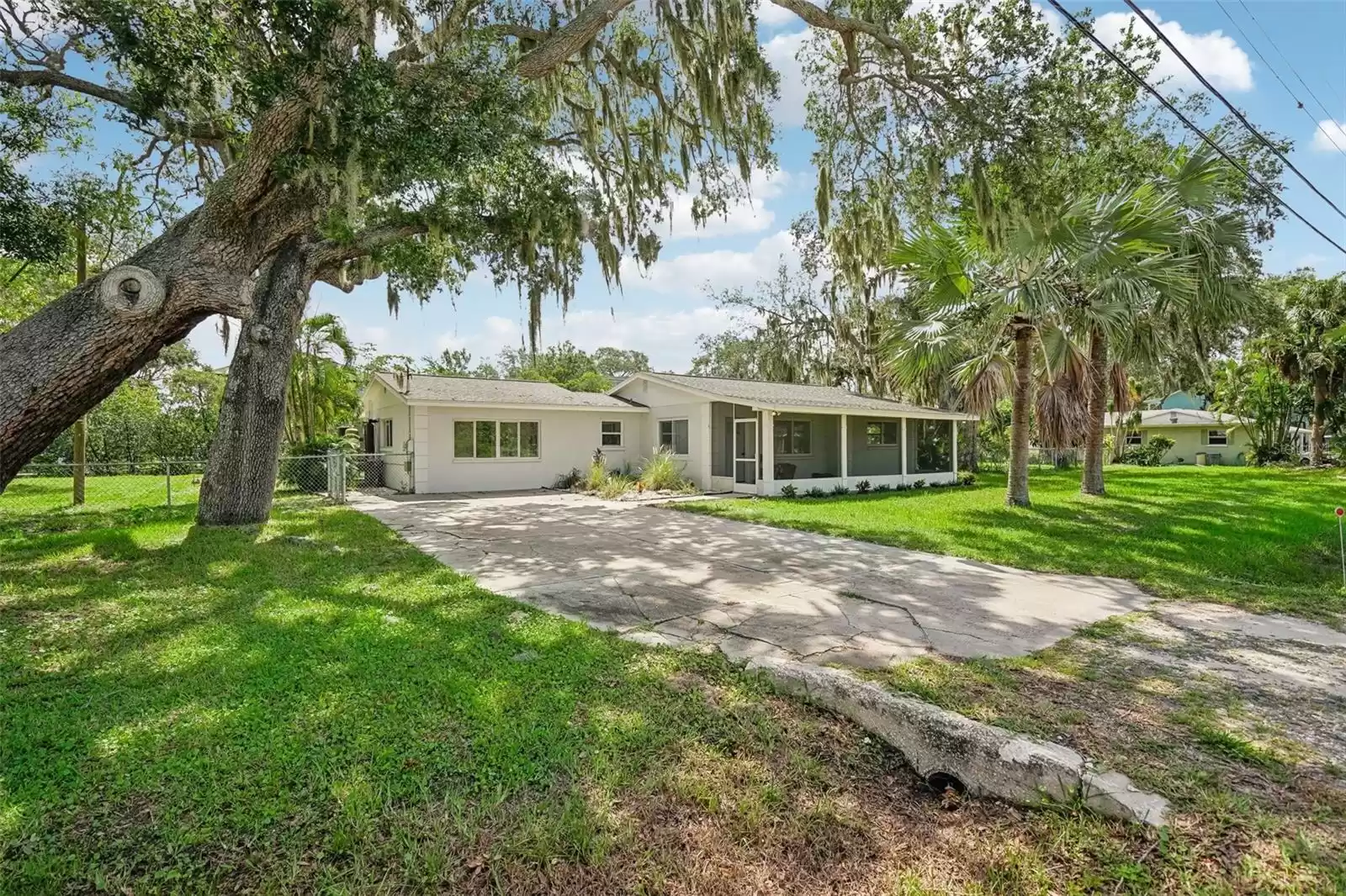 1110 CANAL STREET, RUSKIN, Florida 33570, 3 Bedrooms Bedrooms, ,2 BathroomsBathrooms,Residential,For Sale,CANAL,MFRT3549425