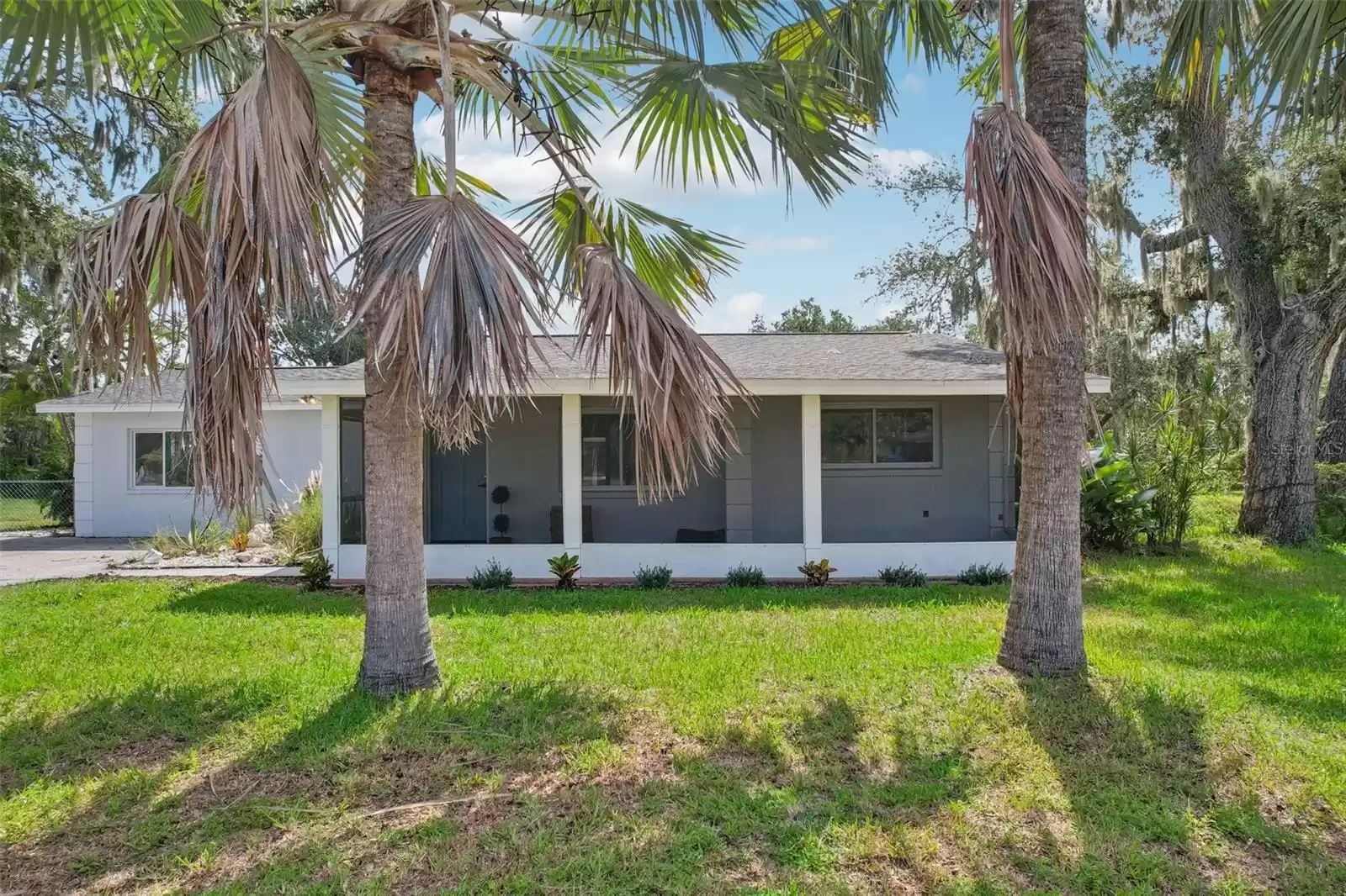 1110 CANAL STREET, RUSKIN, Florida 33570, 3 Bedrooms Bedrooms, ,2 BathroomsBathrooms,Residential,For Sale,CANAL,MFRT3549425