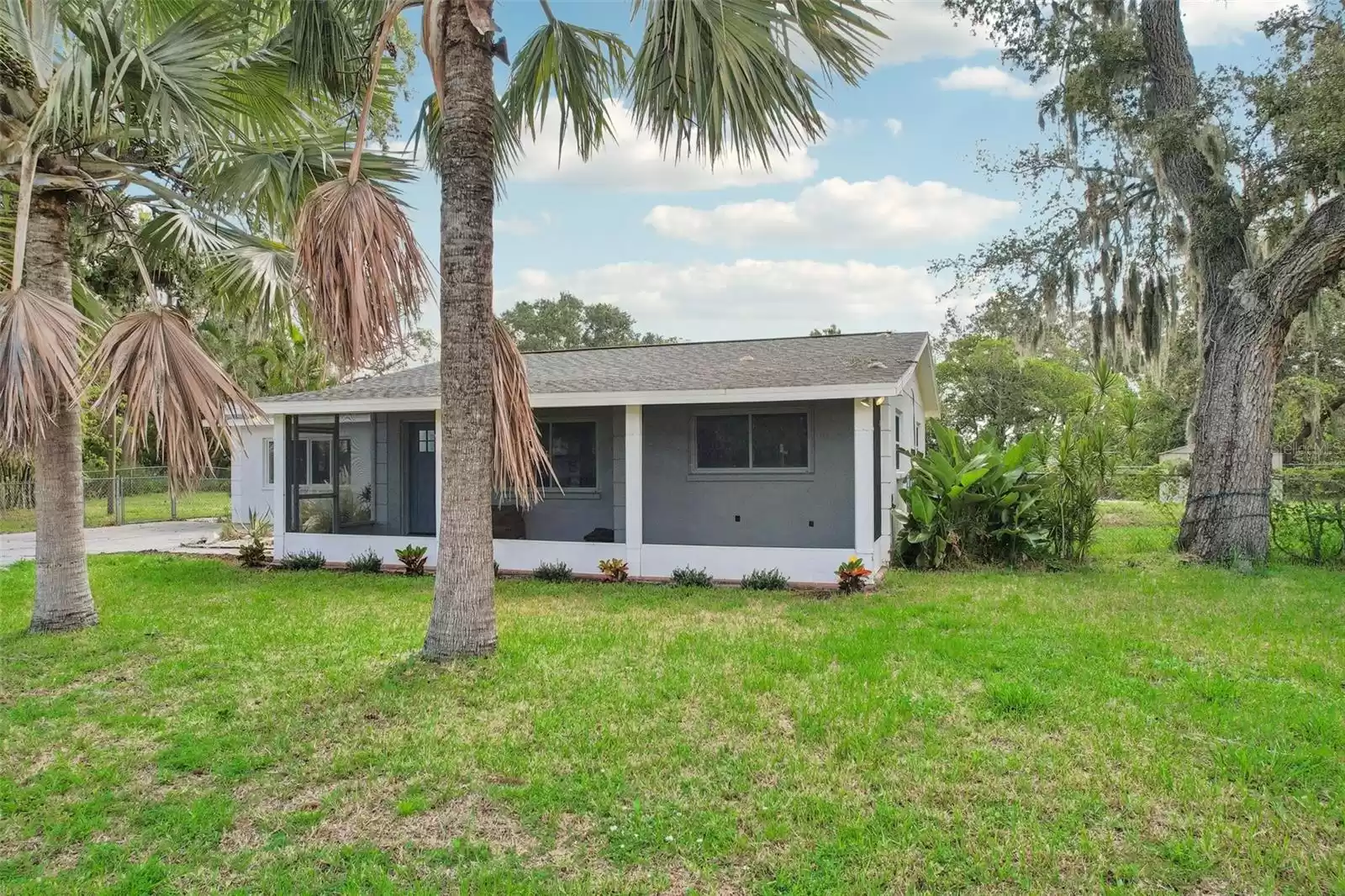 1110 CANAL STREET, RUSKIN, Florida 33570, 3 Bedrooms Bedrooms, ,2 BathroomsBathrooms,Residential,For Sale,CANAL,MFRT3549425