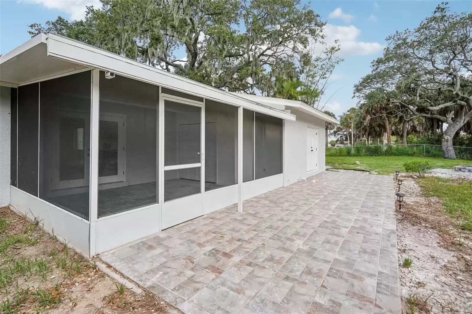 1110 CANAL STREET, RUSKIN, Florida 33570, 3 Bedrooms Bedrooms, ,2 BathroomsBathrooms,Residential,For Sale,CANAL,MFRT3549425