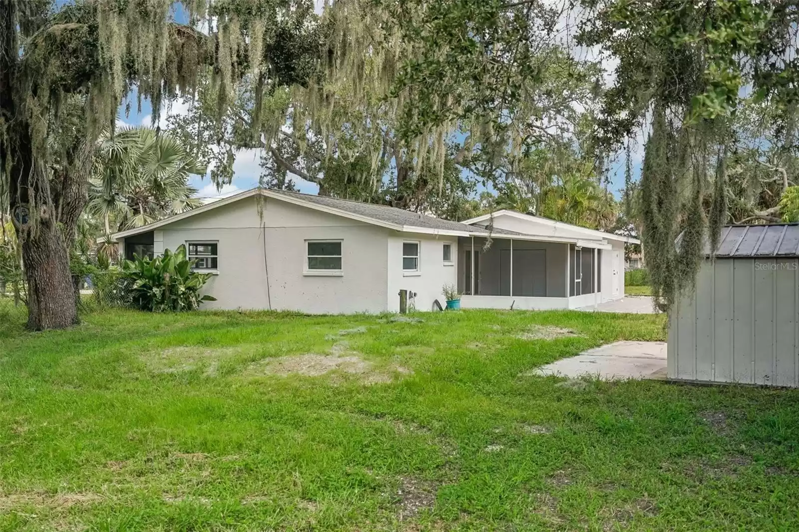 1110 CANAL STREET, RUSKIN, Florida 33570, 3 Bedrooms Bedrooms, ,2 BathroomsBathrooms,Residential,For Sale,CANAL,MFRT3549425