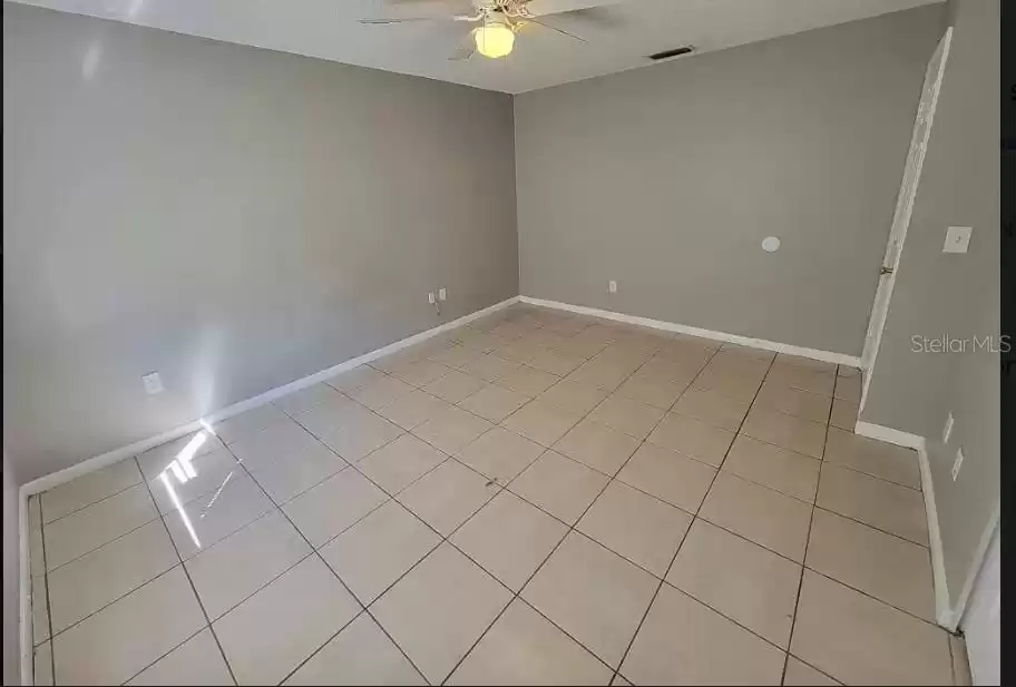 517 DADE AVENUE, LAKELAND, Florida 33815, 2 Bedrooms Bedrooms, ,1 BathroomBathrooms,Residential Lease,For Rent,DADE,MFRO6259472