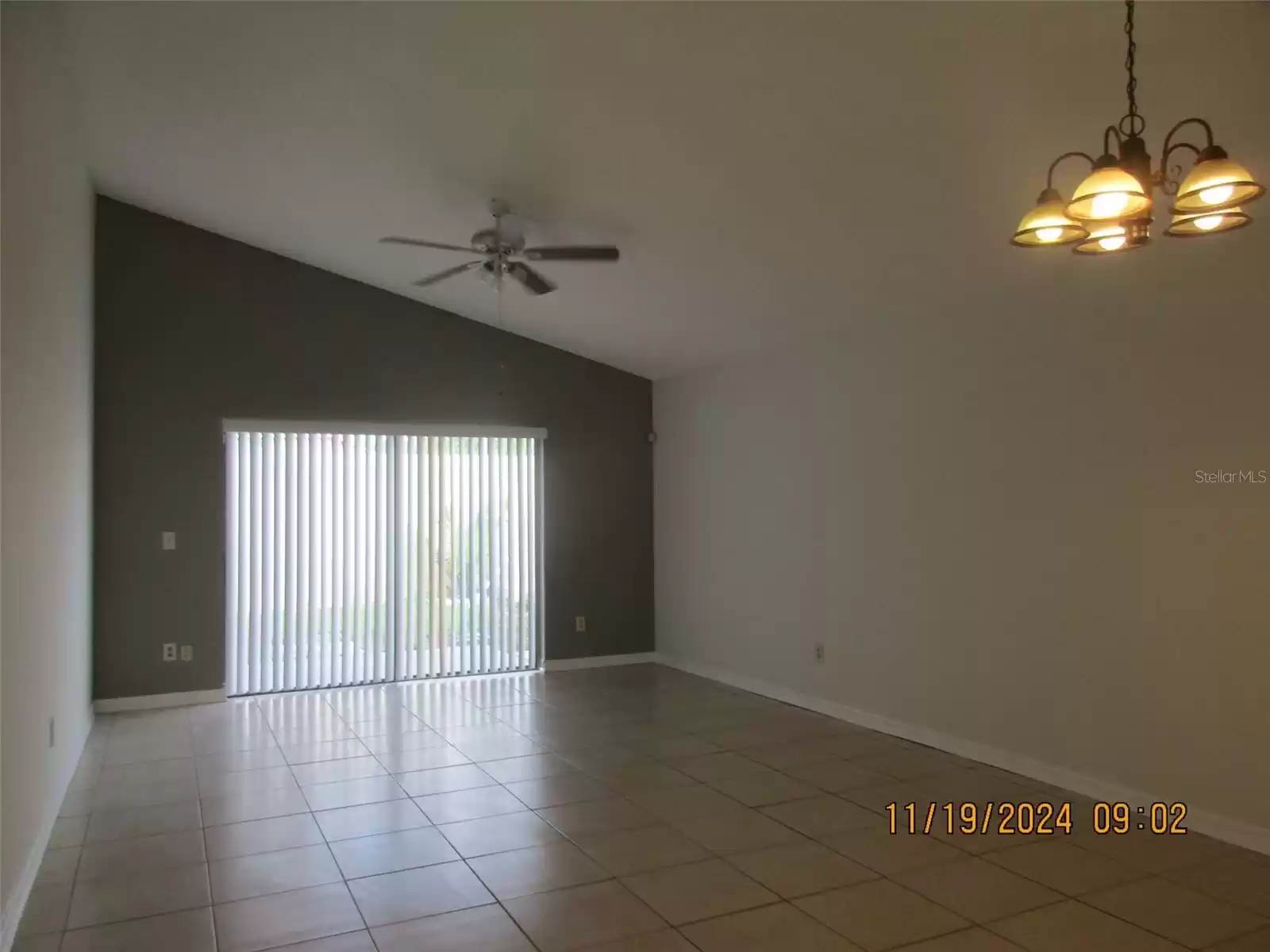 200 GEMWOOD COURT, KISSIMMEE, Florida 34743, 3 Bedrooms Bedrooms, ,2 BathroomsBathrooms,Residential Lease,For Rent,GEMWOOD,MFRS5116076