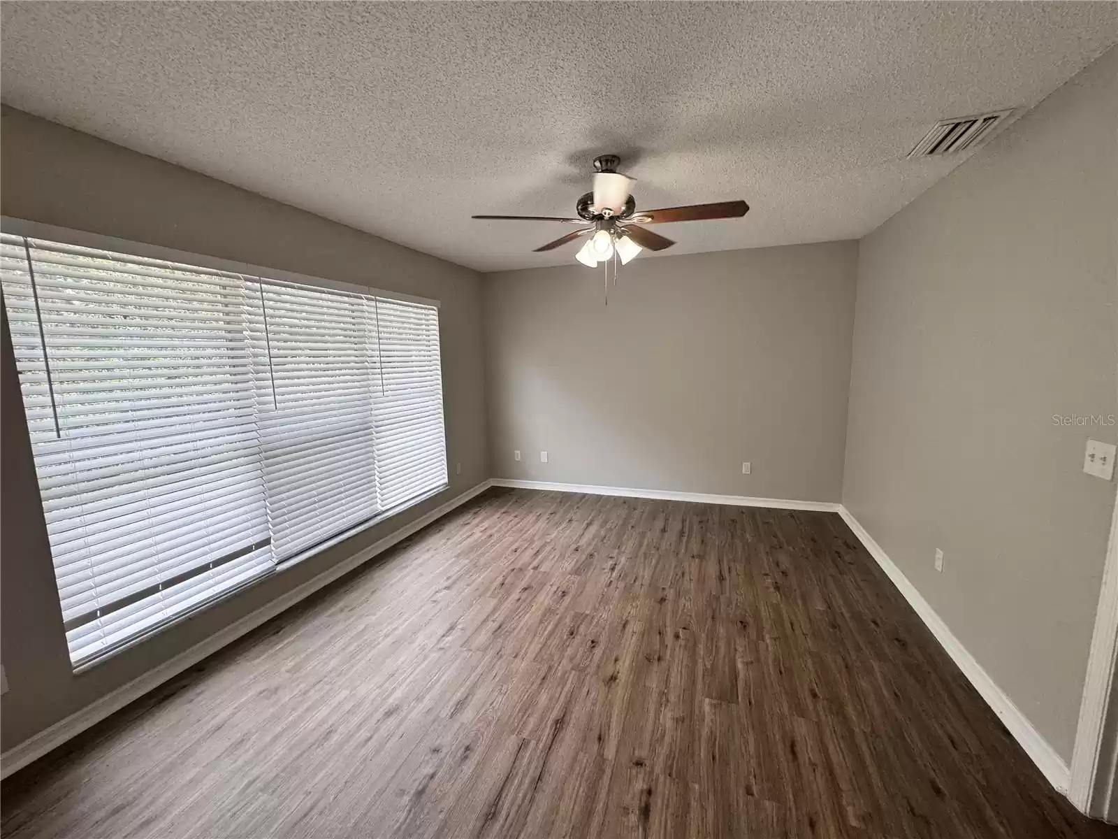 12901 DETROIT WOODS COURT, ORLANDO, Florida 32824, 3 Bedrooms Bedrooms, ,2 BathroomsBathrooms,Residential Lease,For Rent,DETROIT WOODS,MFRO6259368