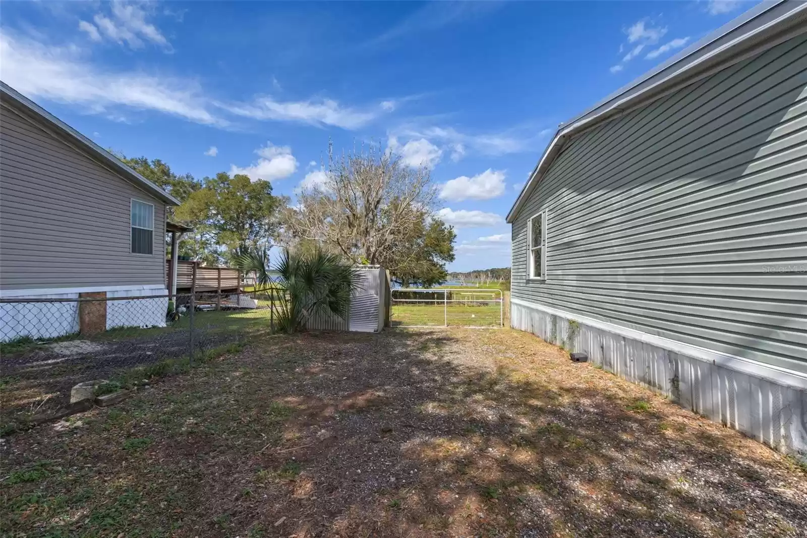 25075 HUSTON STREET, BROOKSVILLE, Florida 34601, 3 Bedrooms Bedrooms, ,2 BathroomsBathrooms,Residential,For Sale,HUSTON,MFRTB8321926