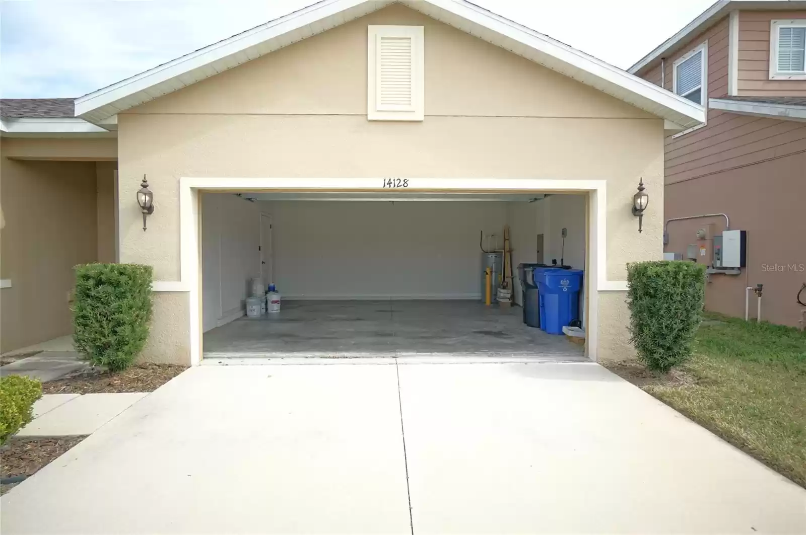 14128 POKE RIDGE DRIVE, RIVERVIEW, Florida 33579, 3 Bedrooms Bedrooms, ,2 BathroomsBathrooms,Residential Lease,For Rent,POKE RIDGE,MFRTB8323817