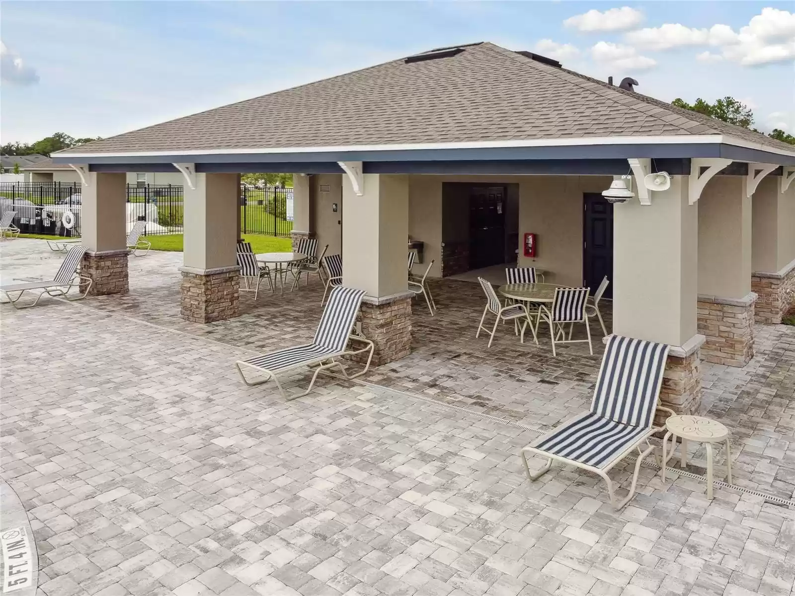 459 LILY LANE, DAVENPORT, Florida 33837, 5 Bedrooms Bedrooms, ,3 BathroomsBathrooms,Residential,For Sale,LILY,MFRTB8323392