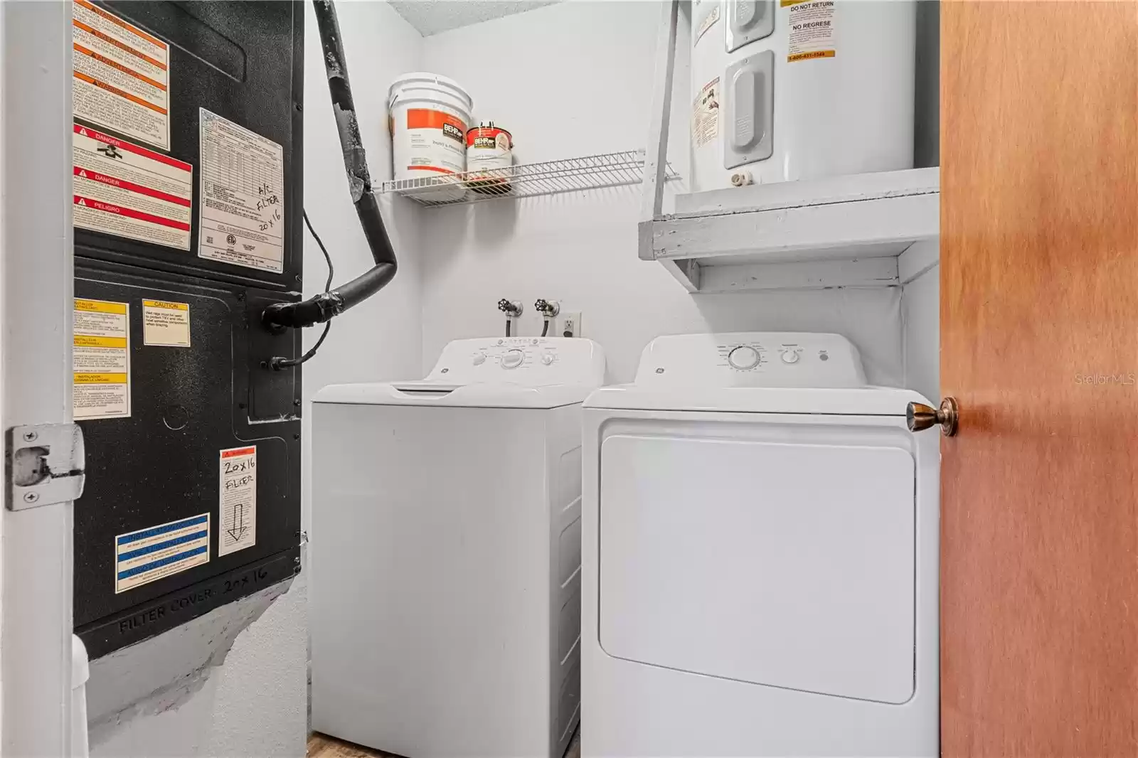 interior laundry room