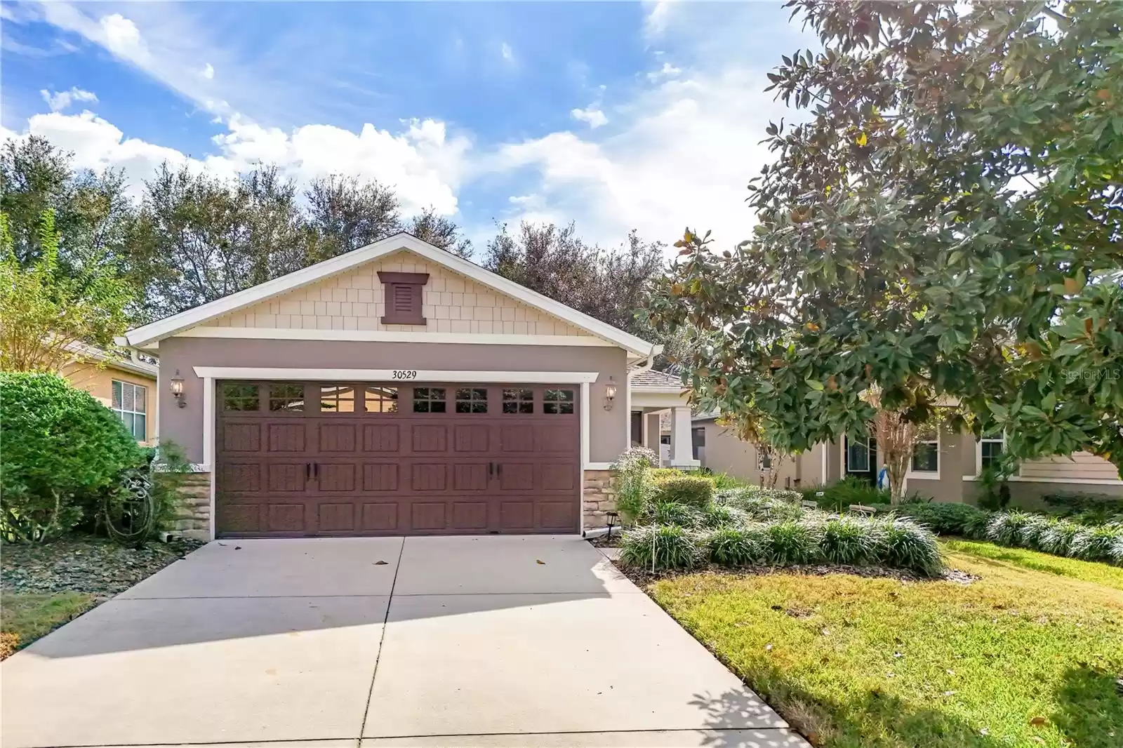 30529 LIPIZZAN TERRACE, MOUNT DORA, Florida 32757, 3 Bedrooms Bedrooms, ,2 BathroomsBathrooms,Residential,For Sale,LIPIZZAN,MFRG5089607