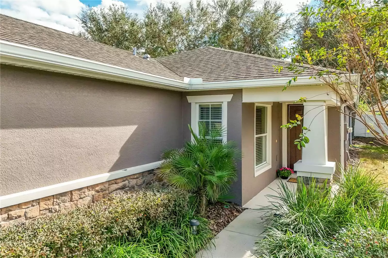 30529 LIPIZZAN TERRACE, MOUNT DORA, Florida 32757, 3 Bedrooms Bedrooms, ,2 BathroomsBathrooms,Residential,For Sale,LIPIZZAN,MFRG5089607