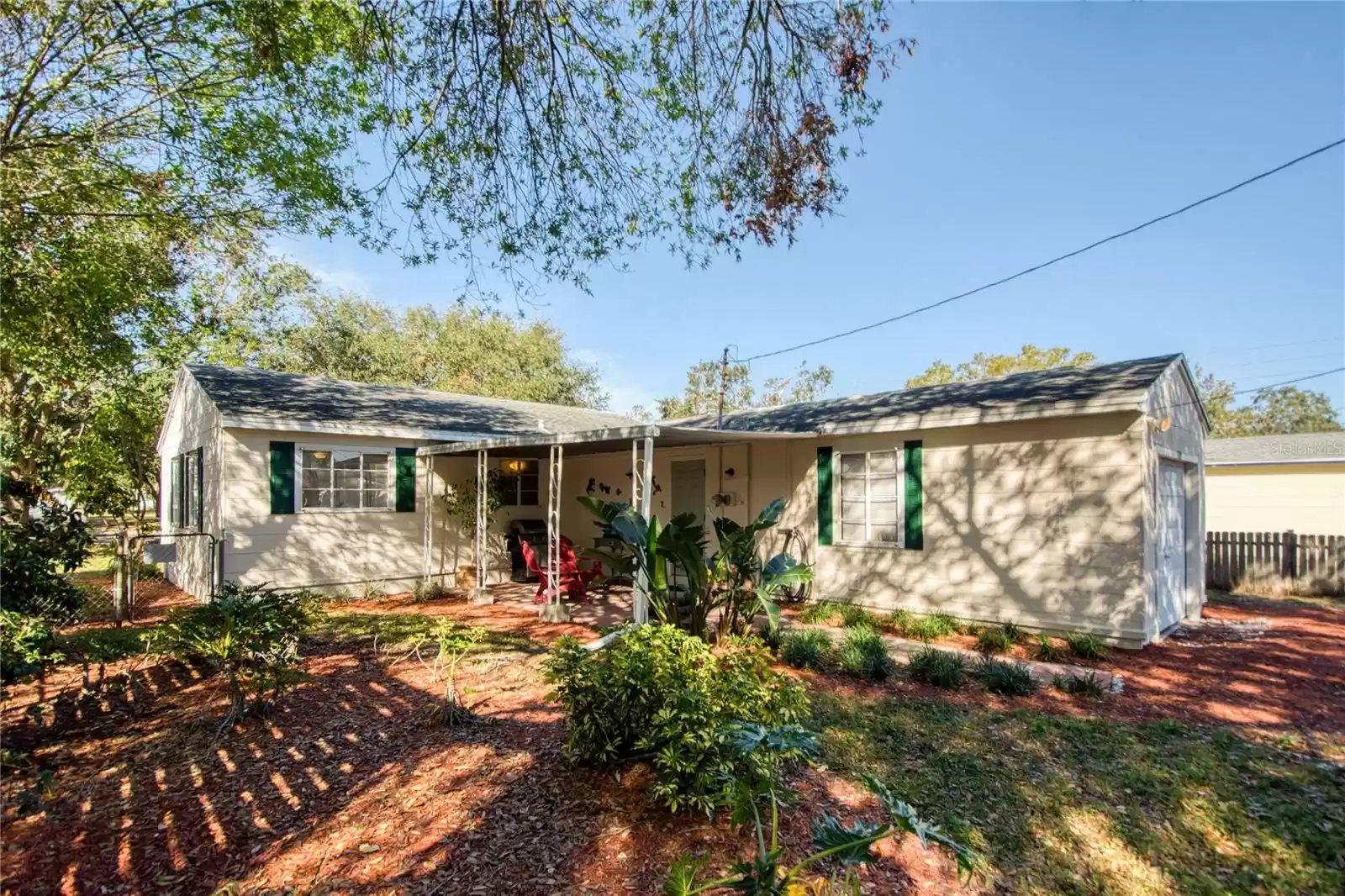 5219 DR MARTIN LUTHER KING JR STREET, SAINT PETERSBURG, Florida 33703, 2 Bedrooms Bedrooms, ,1 BathroomBathrooms,Residential,For Sale,DR MARTIN LUTHER KING JR,MFRTB8323054