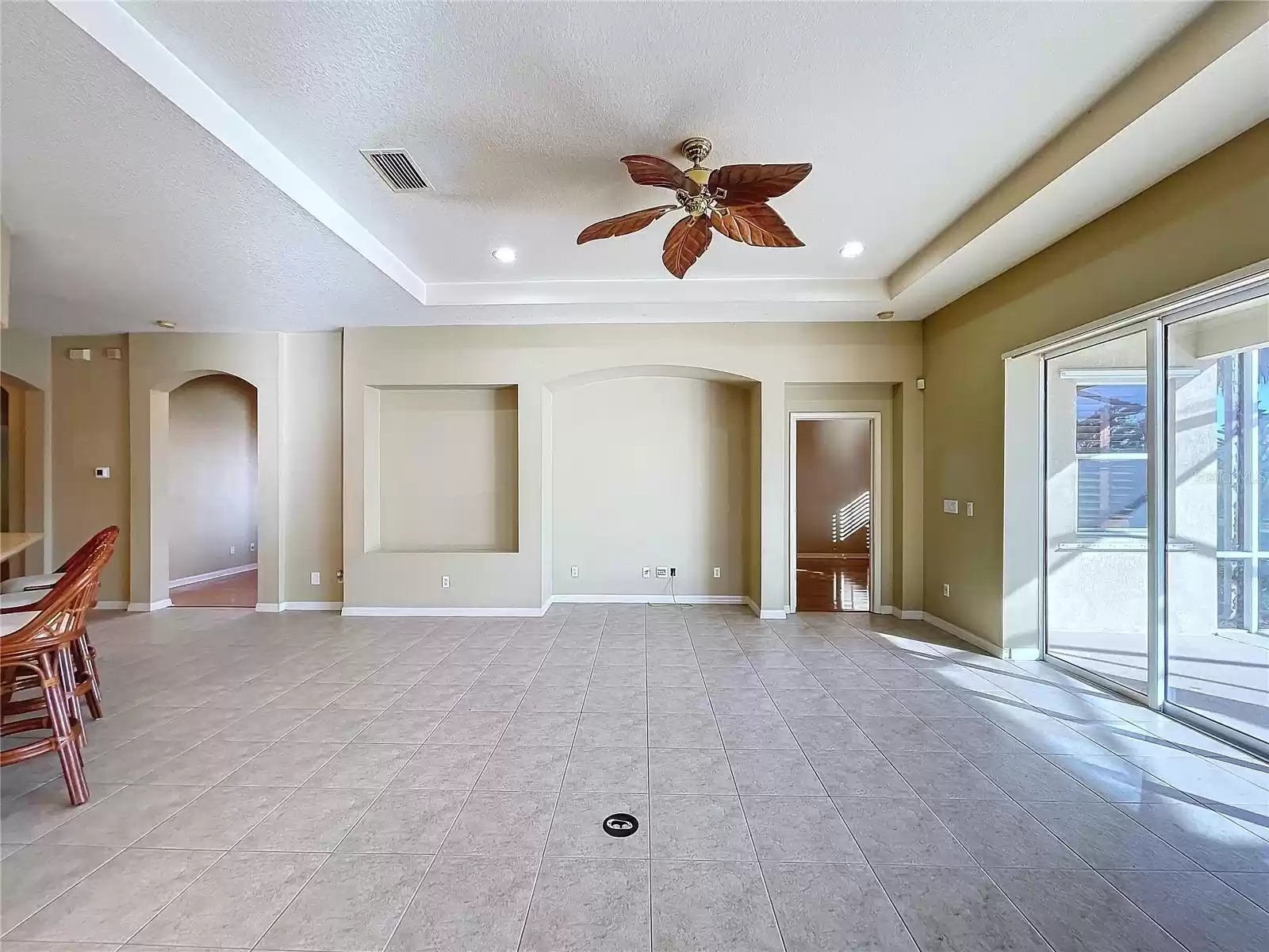 908 REGAL MANOR WAY, SUN CITY CENTER, Florida 33573, 2 Bedrooms Bedrooms, ,2 BathroomsBathrooms,Residential,For Sale,REGAL MANOR,MFRTB8319172