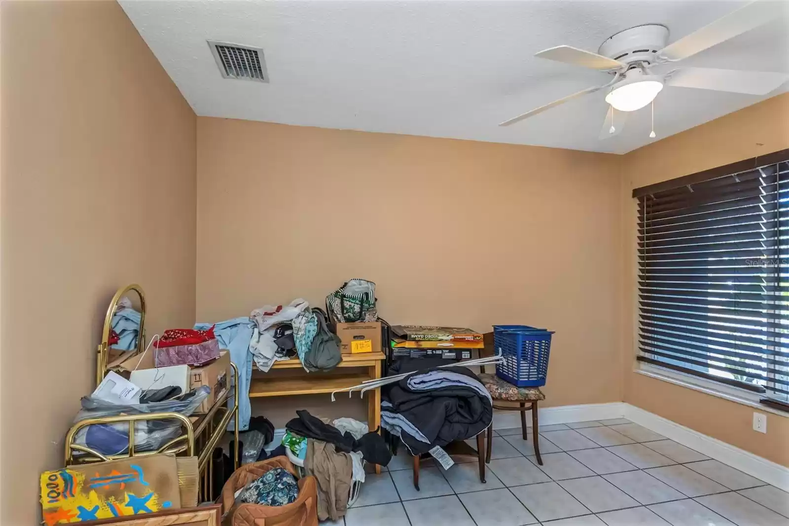 904 NORMANDY ROAD, CLEARWATER, Florida 33764, 3 Bedrooms Bedrooms, ,2 BathroomsBathrooms,Residential,For Sale,NORMANDY,MFRTB8323015