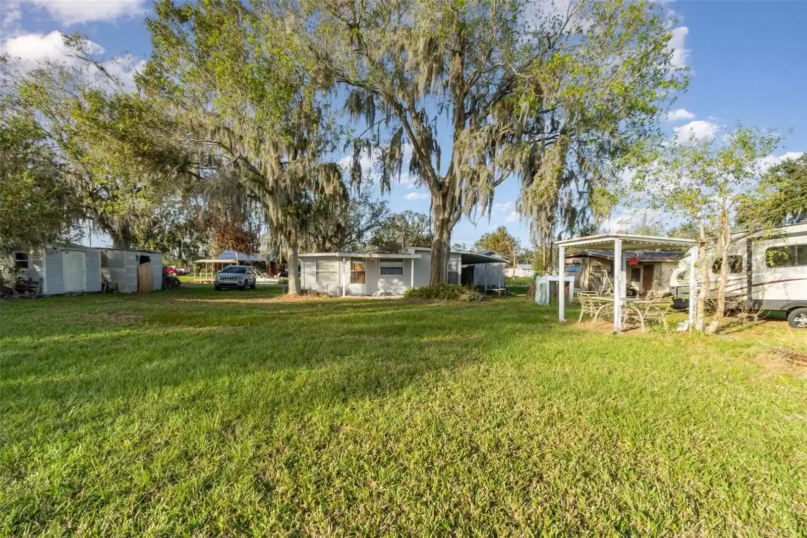 5342 COOPER LANE, FORT MEADE, Florida 33841, 2 Bedrooms Bedrooms, ,1 BathroomBathrooms,Residential,For Sale,COOPER,MFRTB8323627