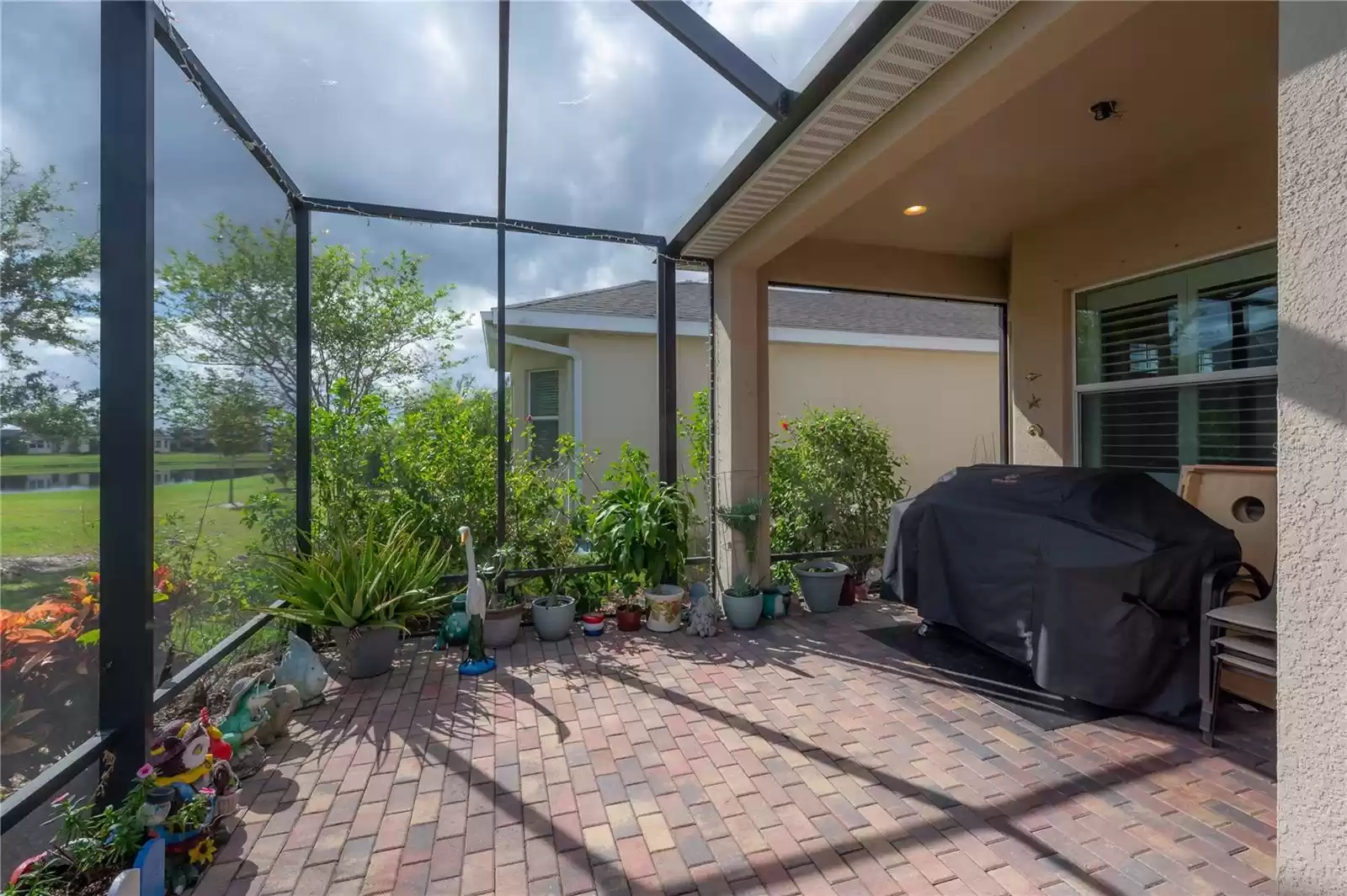 1802 PACIFIC DUNES DRIVE, SUN CITY CENTER, Florida 33573, 2 Bedrooms Bedrooms, ,2 BathroomsBathrooms,Residential,For Sale,PACIFIC DUNES,MFRTB8322943