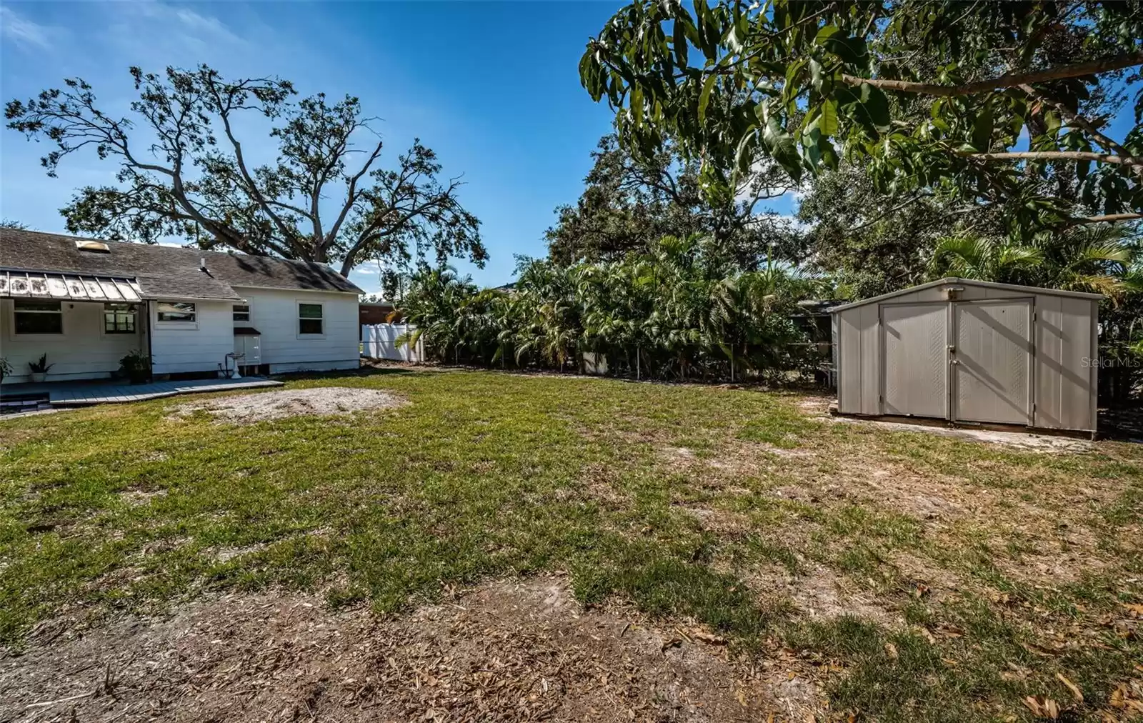 215 35TH AVENUE, SAINT PETERSBURG, Florida 33704, 2 Bedrooms Bedrooms, ,1 BathroomBathrooms,Residential,For Sale,35TH,MFRTB8322873