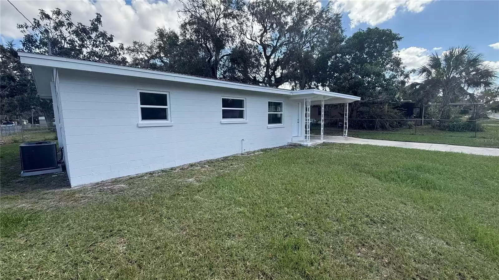 940 TEE CIRCLE, BARTOW, Florida 33830, 3 Bedrooms Bedrooms, ,1 BathroomBathrooms,Residential,For Sale,TEE,MFRTB8322923