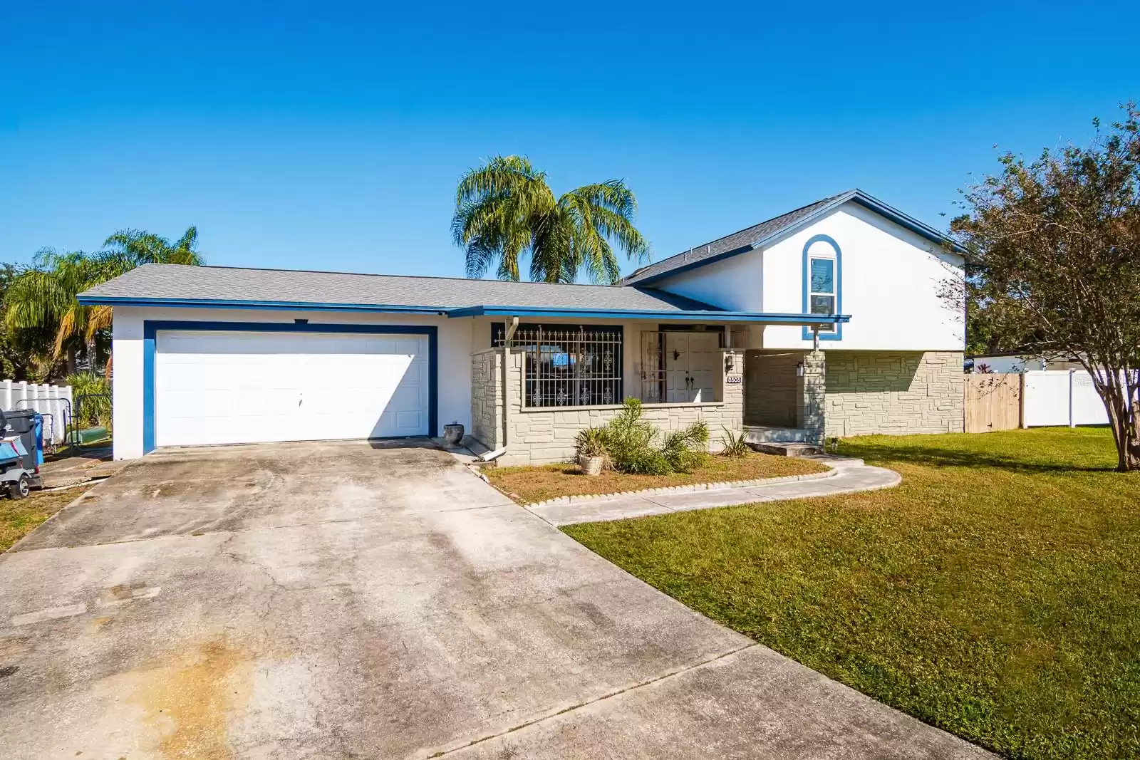 8503 WOODBURN COURT, TAMPA, Florida 33615, 4 Bedrooms Bedrooms, ,3 BathroomsBathrooms,Residential,For Sale,WOODBURN,MFRTB8323361