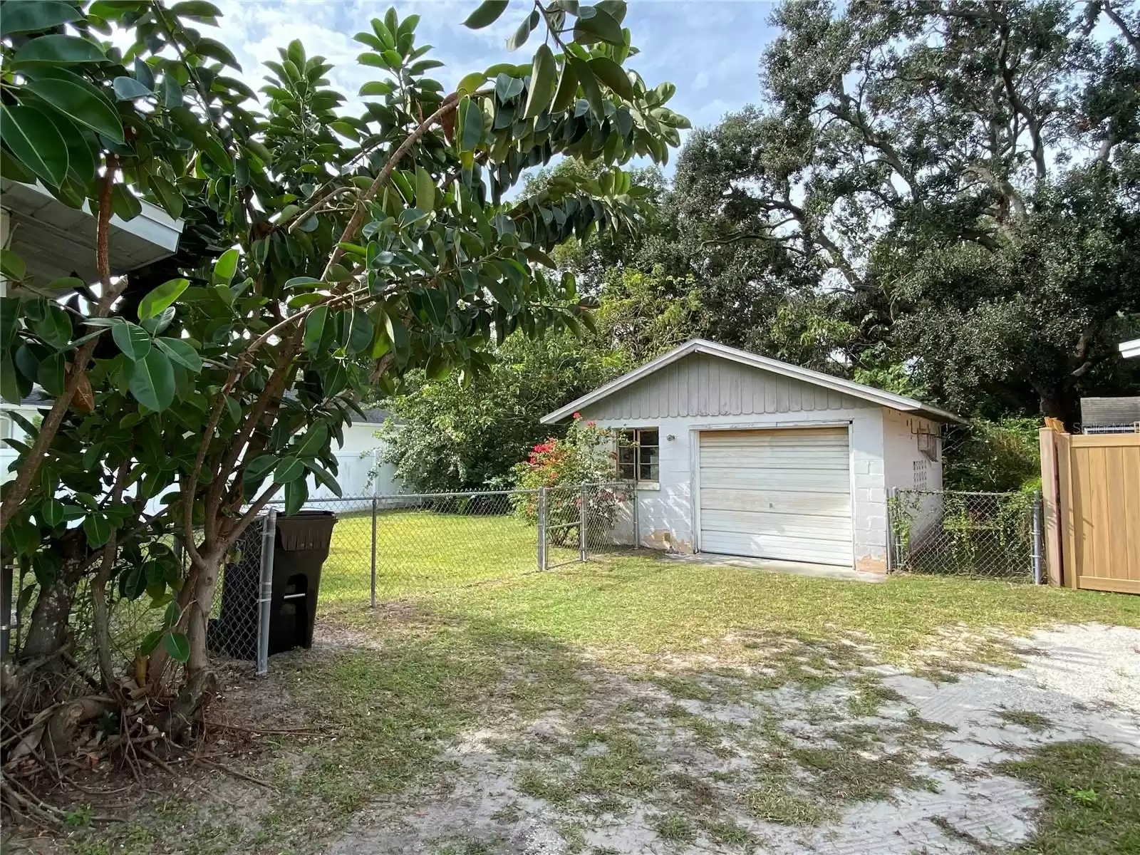 1000 FOREST AVENUE, ORLANDO, Florida 32803, 2 Bedrooms Bedrooms, ,1 BathroomBathrooms,Residential,For Sale,FOREST,MFRO6259515