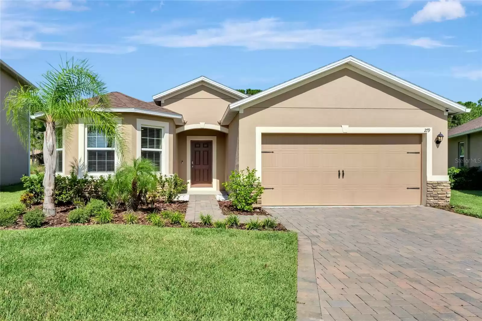 279 LAZIO CIRCLE, DEBARY, Florida 32713, 3 Bedrooms Bedrooms, ,2 BathroomsBathrooms,Residential,For Sale,LAZIO,MFRO6259859