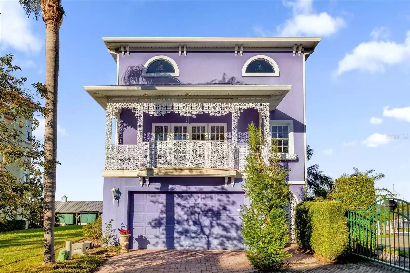 305 SHADOW HARBOUR LN, MOUNT DORA, Florida 32757, 4 Bedrooms Bedrooms, ,2 BathroomsBathrooms,Residential,For Sale,SHADOW HARBOUR LN,MFRG5088693