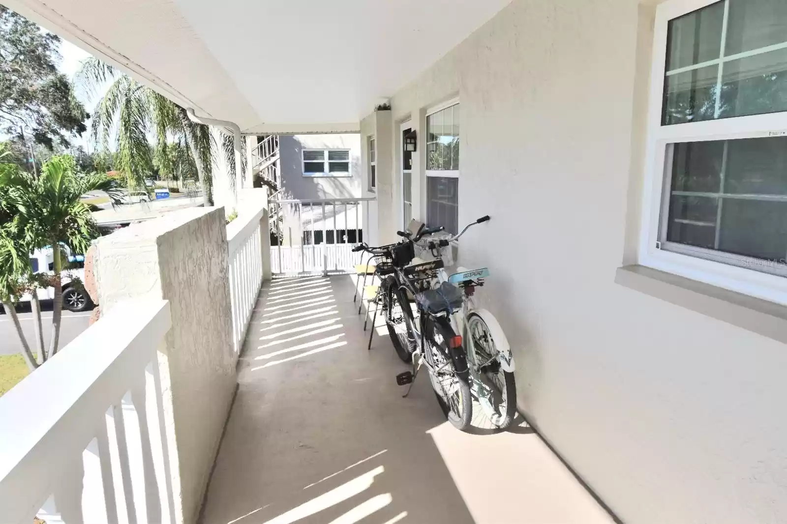 930 VIRGINIA STREET, DUNEDIN, Florida 34698, 2 Bedrooms Bedrooms, ,2 BathroomsBathrooms,Residential,For Sale,VIRGINIA,MFRTB8324360