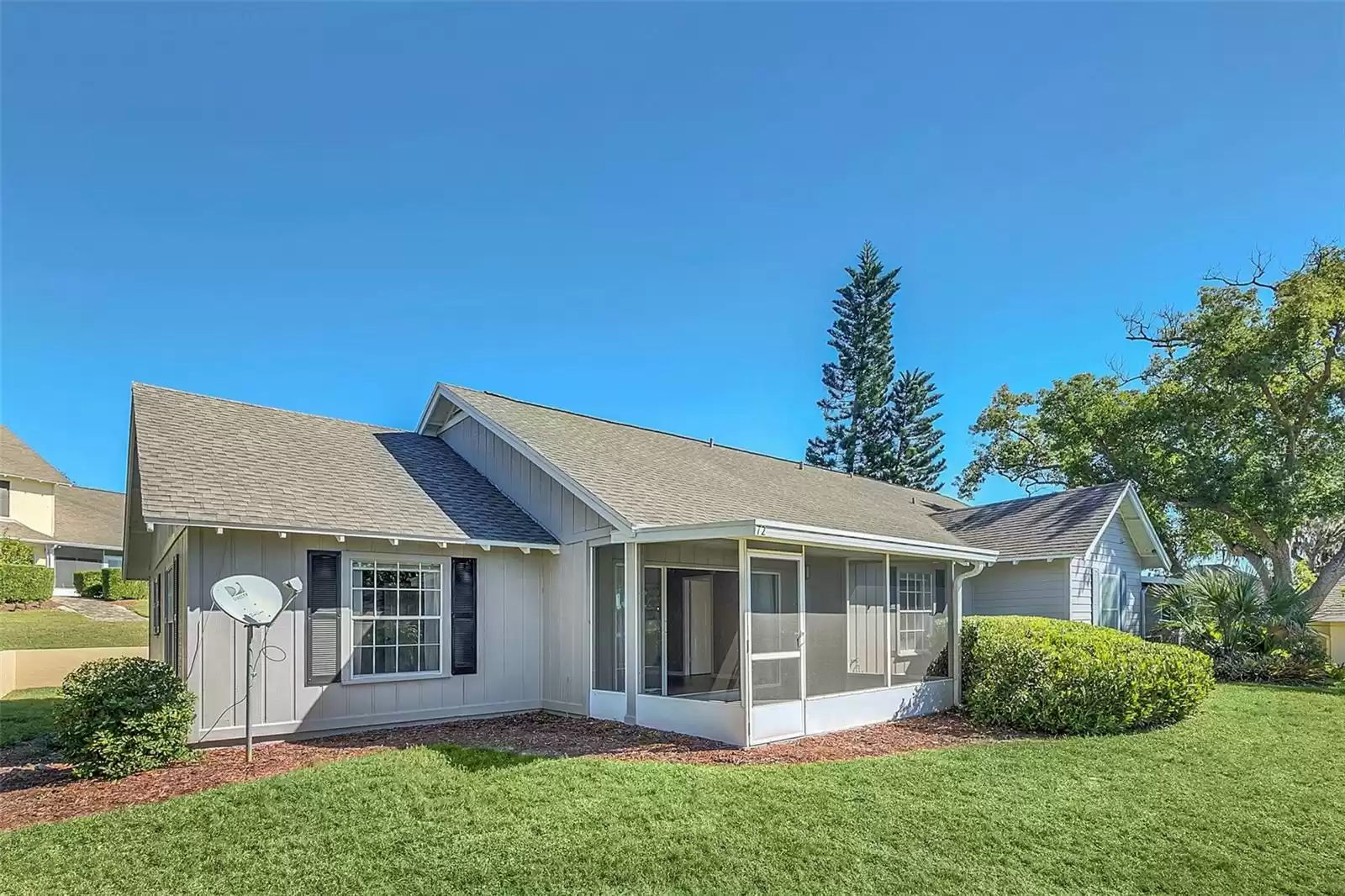 1084 VILLA LANE, APOPKA, Florida 32712, 3 Bedrooms Bedrooms, ,3 BathroomsBathrooms,Residential,For Sale,VILLA,MFRO6259945