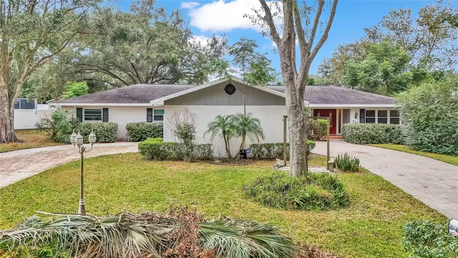 712 ORANGE VALLEY LANE, LAKELAND, Florida 33813, 4 Bedrooms Bedrooms, ,2 BathroomsBathrooms,Residential,For Sale,ORANGE VALLEY,MFRL4948937