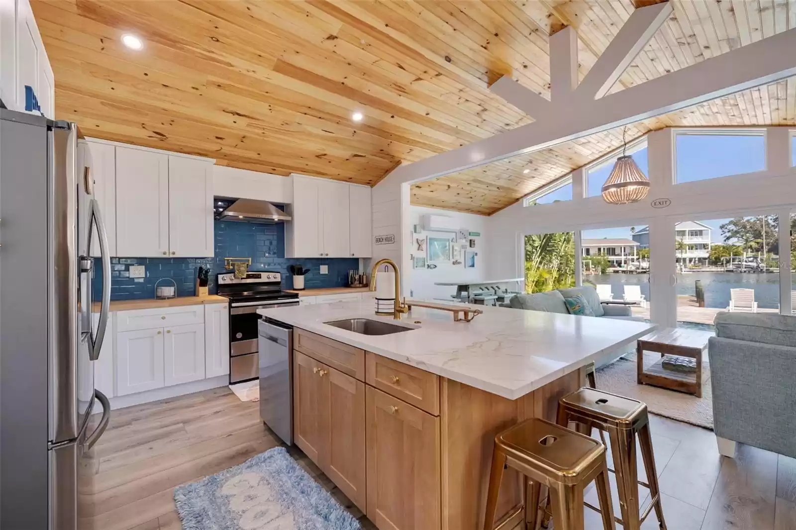 Large kitchen island