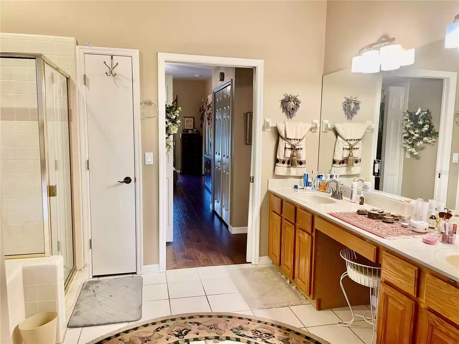 Master bath showing separate shower stall